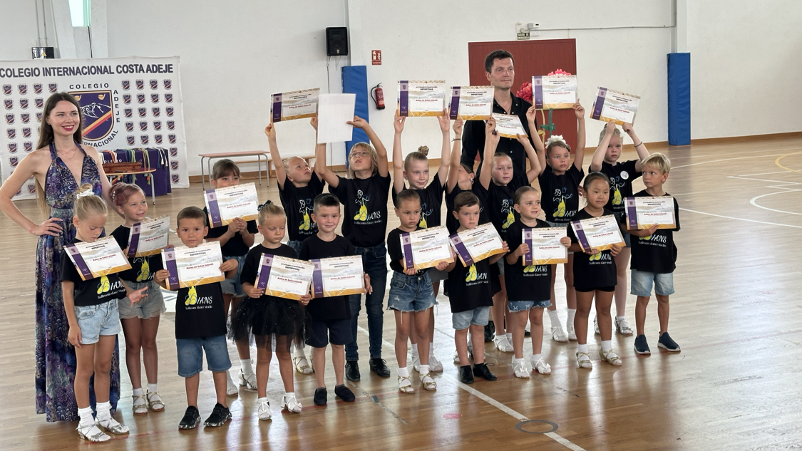 Baile de Salòn ⭐️ Ballroom dance studio
