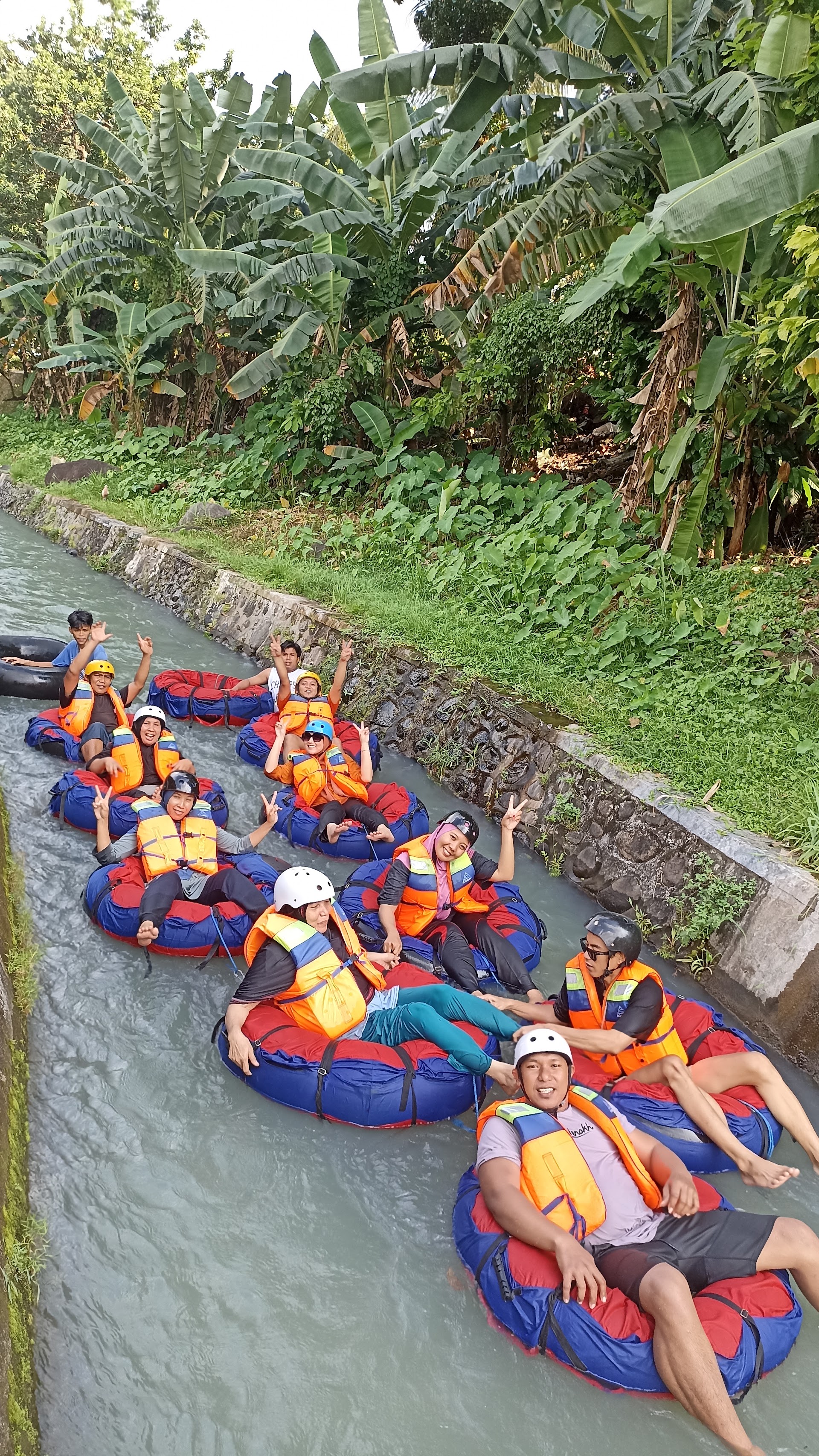 Tubing in gili trawangan