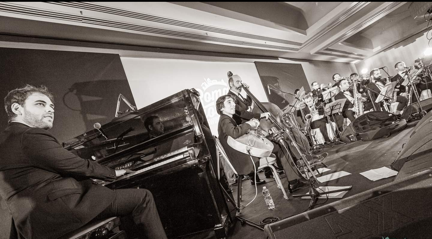 FEEL THAT SWING - scuola di swing dance, organizzazione eventi, spettacolo e vintage