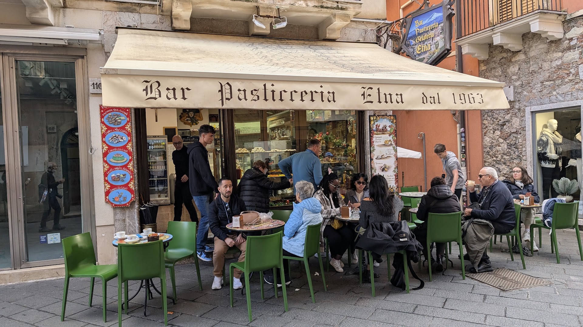 Bar Pasticceria Etna dal 1963