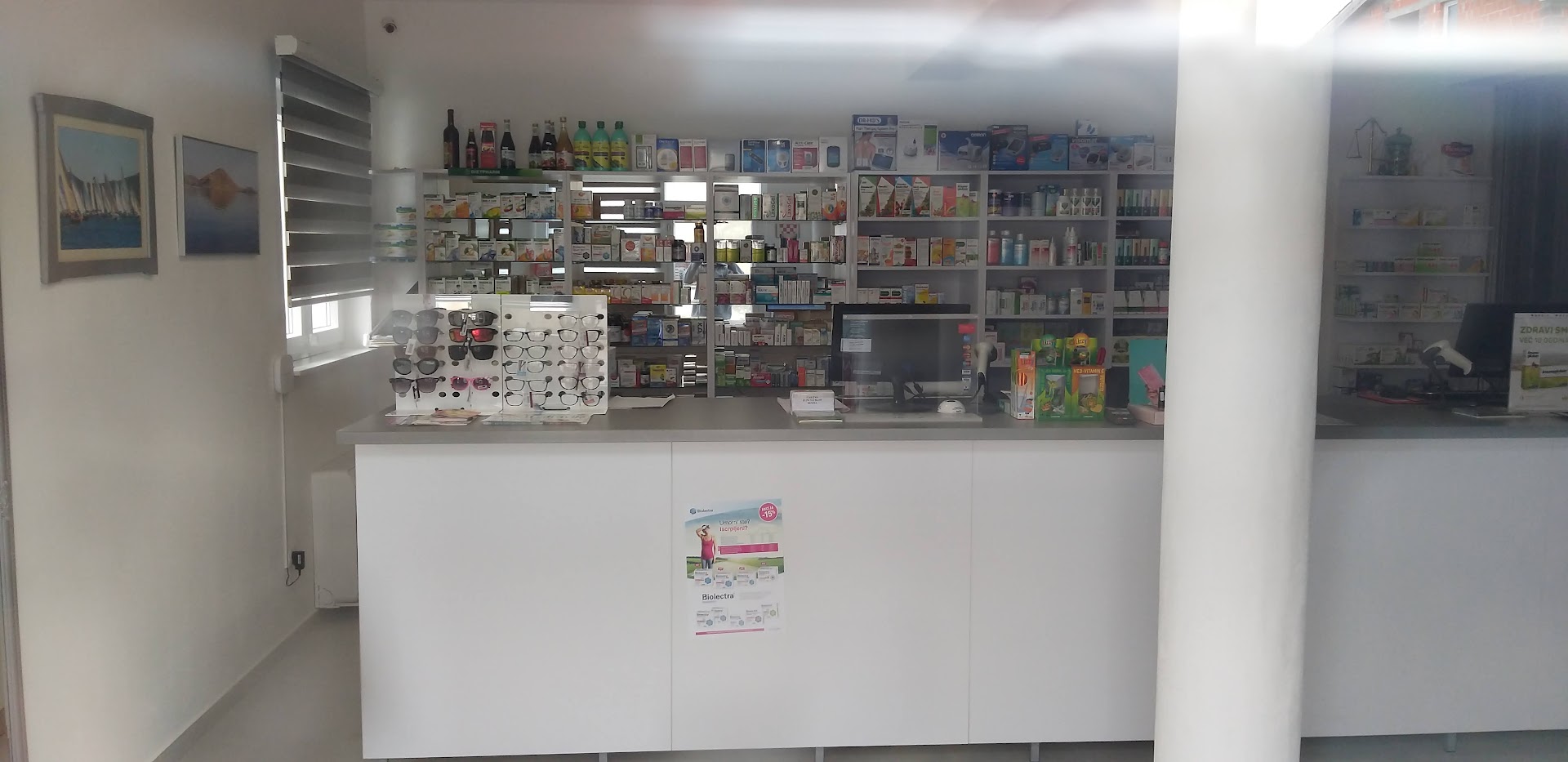 Pharmacies in Betina