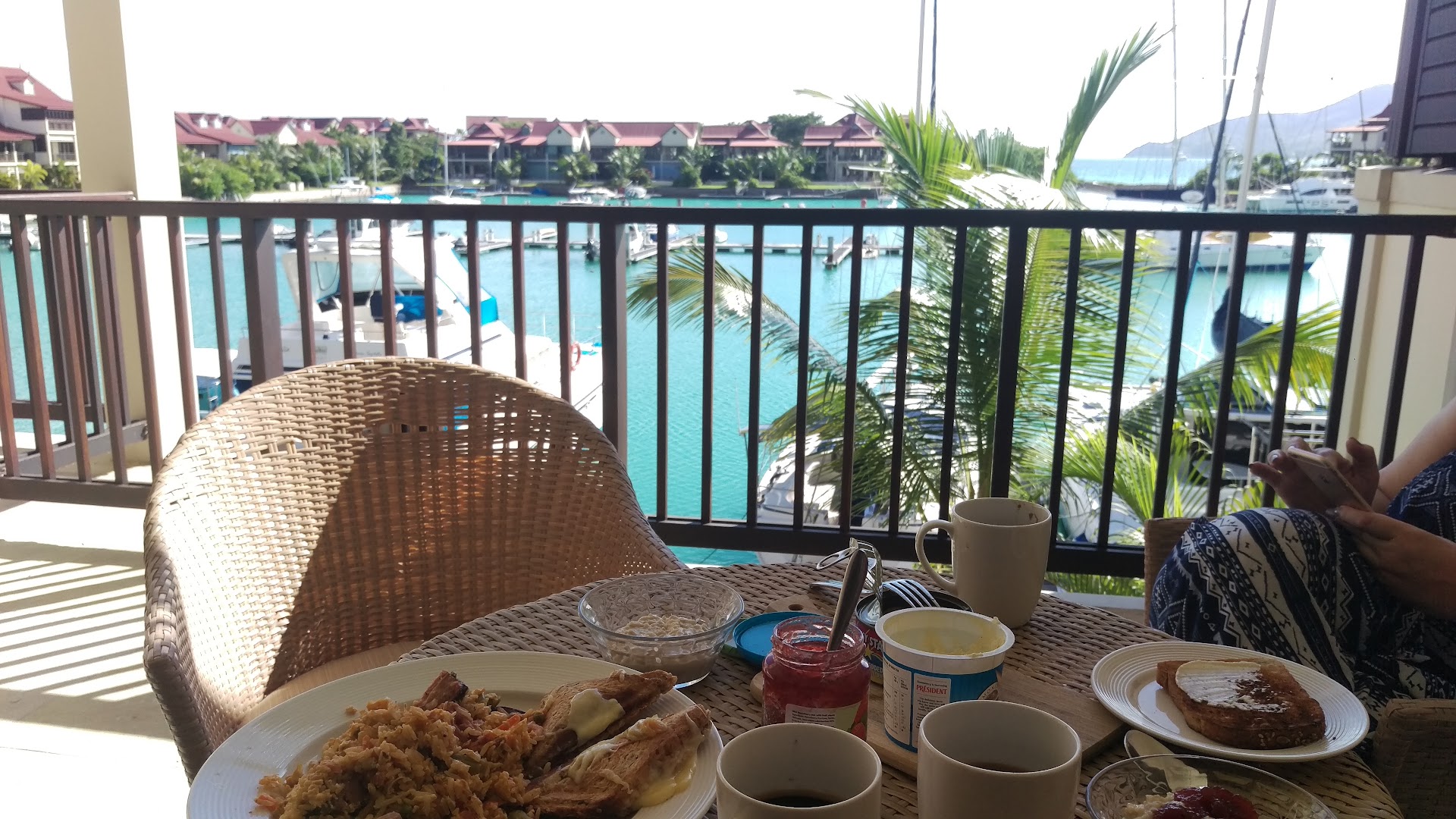 Hotels & Resorts in mahé (seychelles)