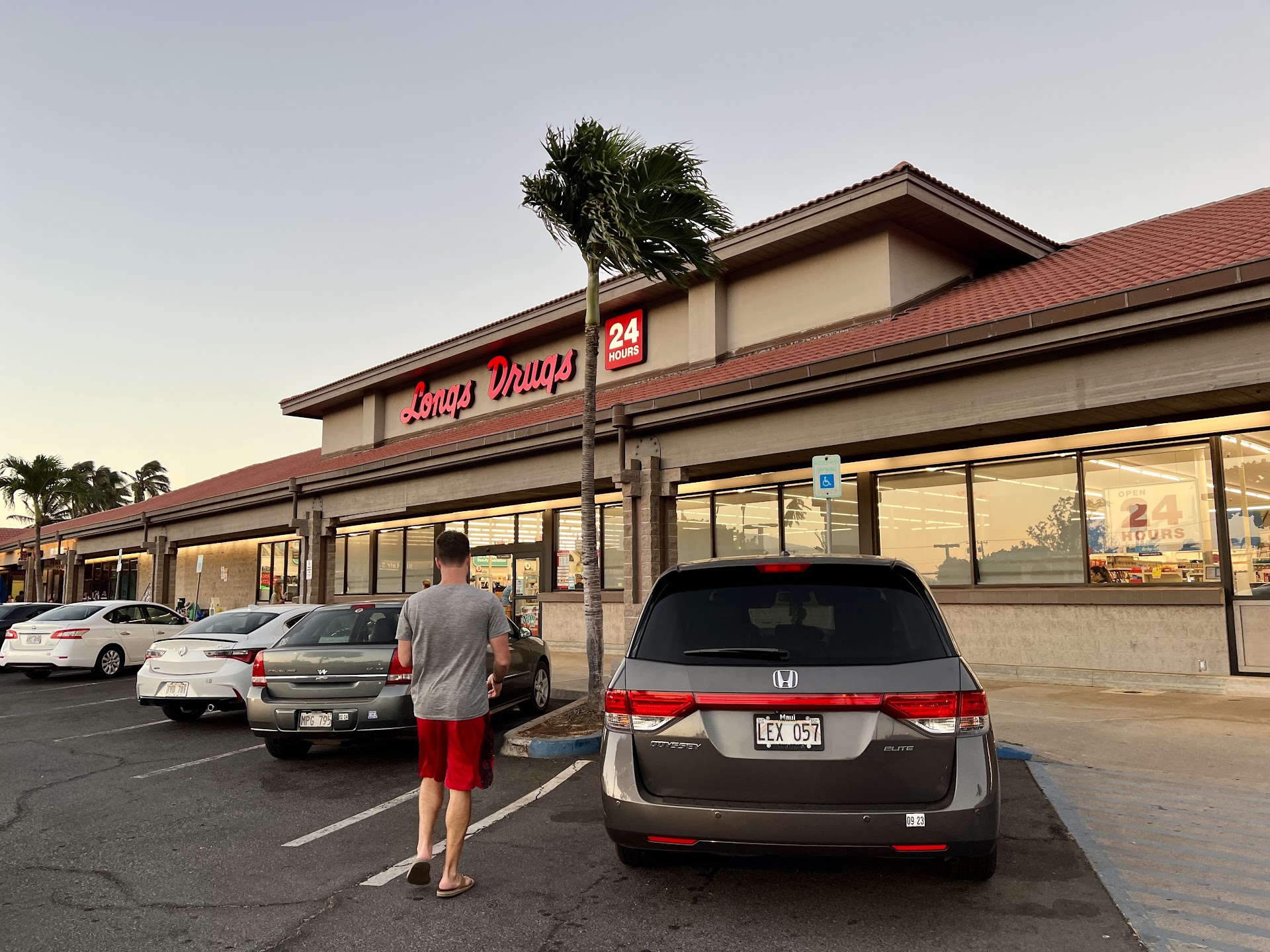 Longs Drugs Pharmacy