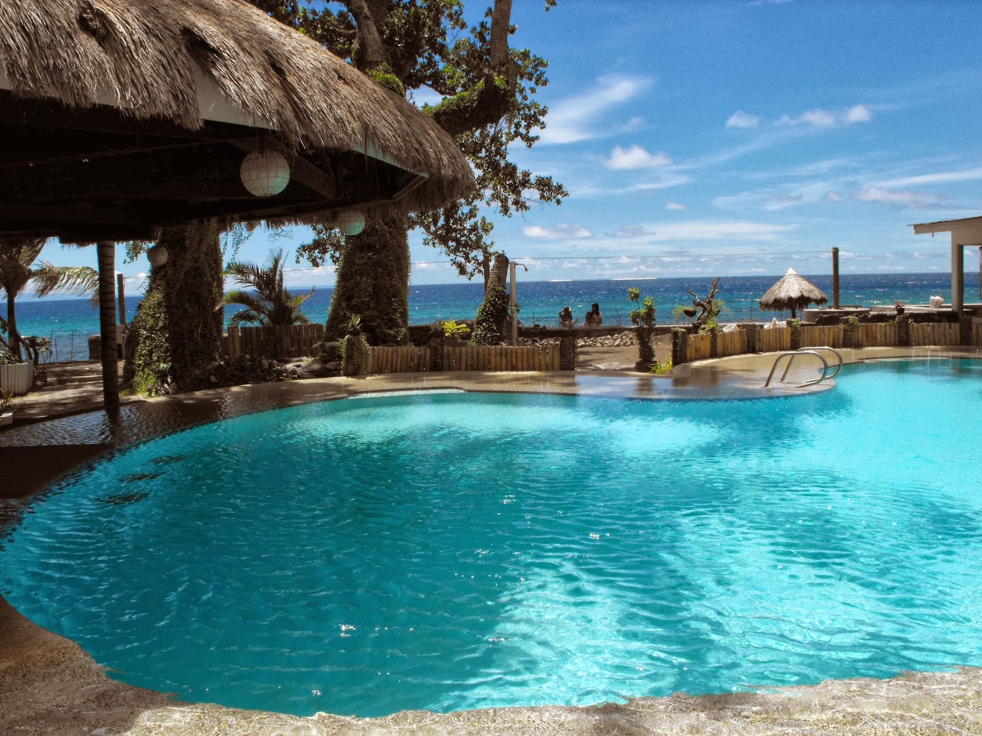 Golden Sunset Beach Club