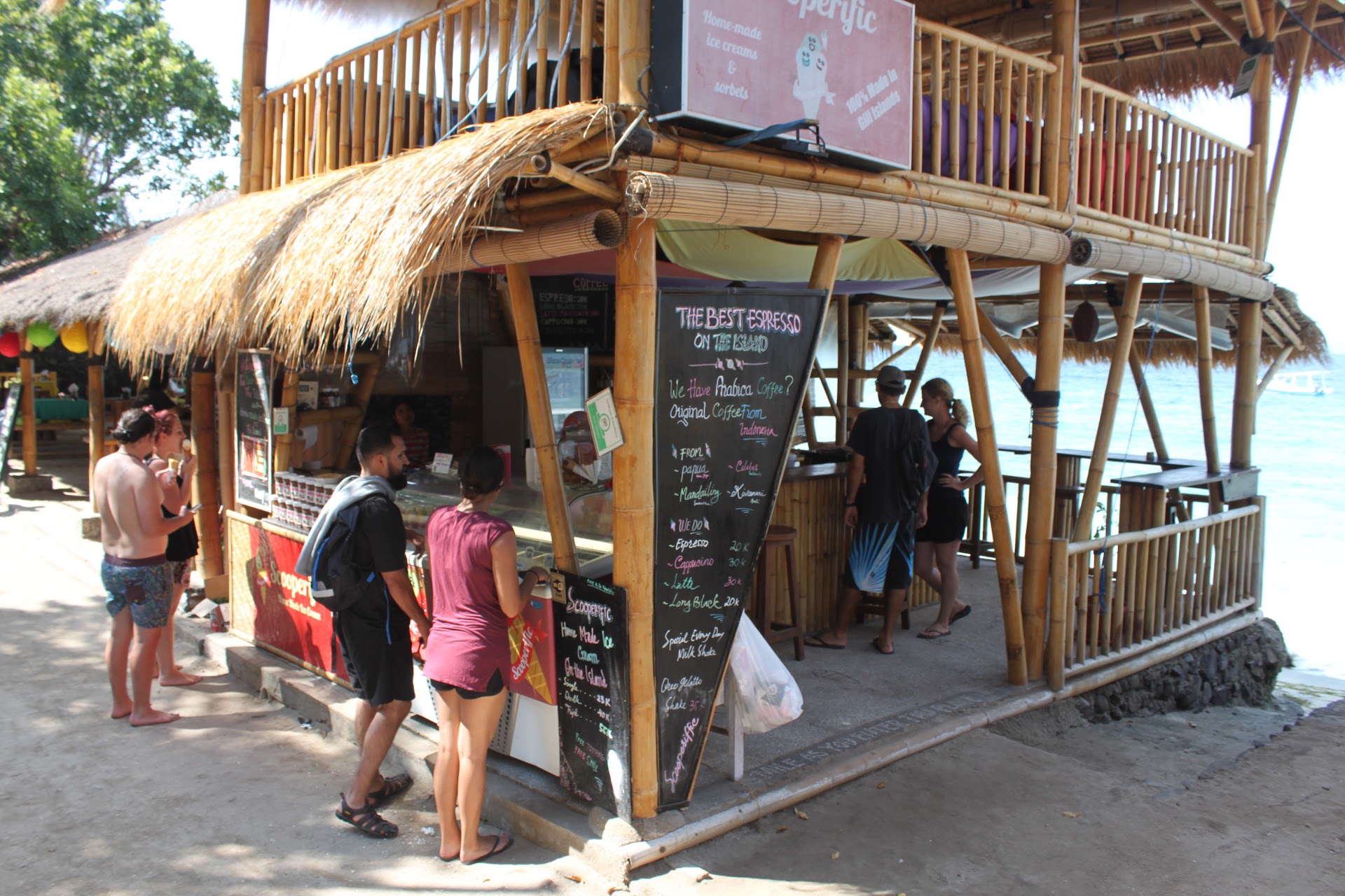 Scooperific Café
