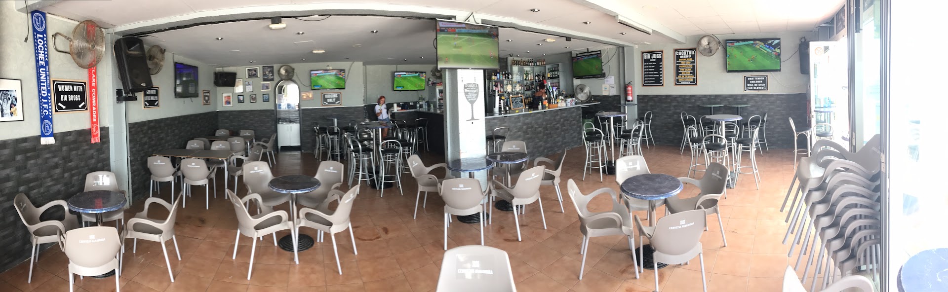 Xtreeemz Sports and Music bar