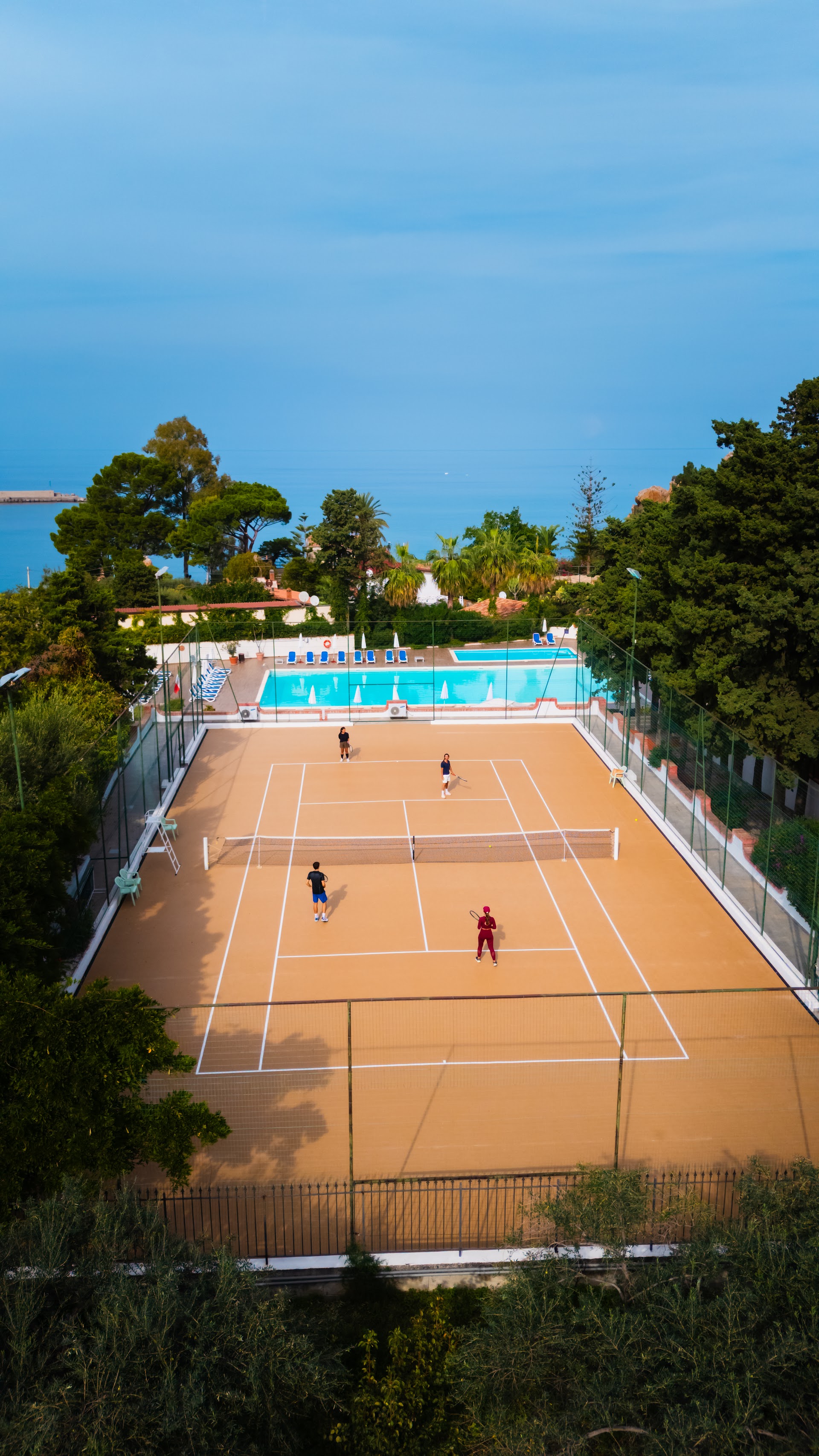 Kalura Tennis Court