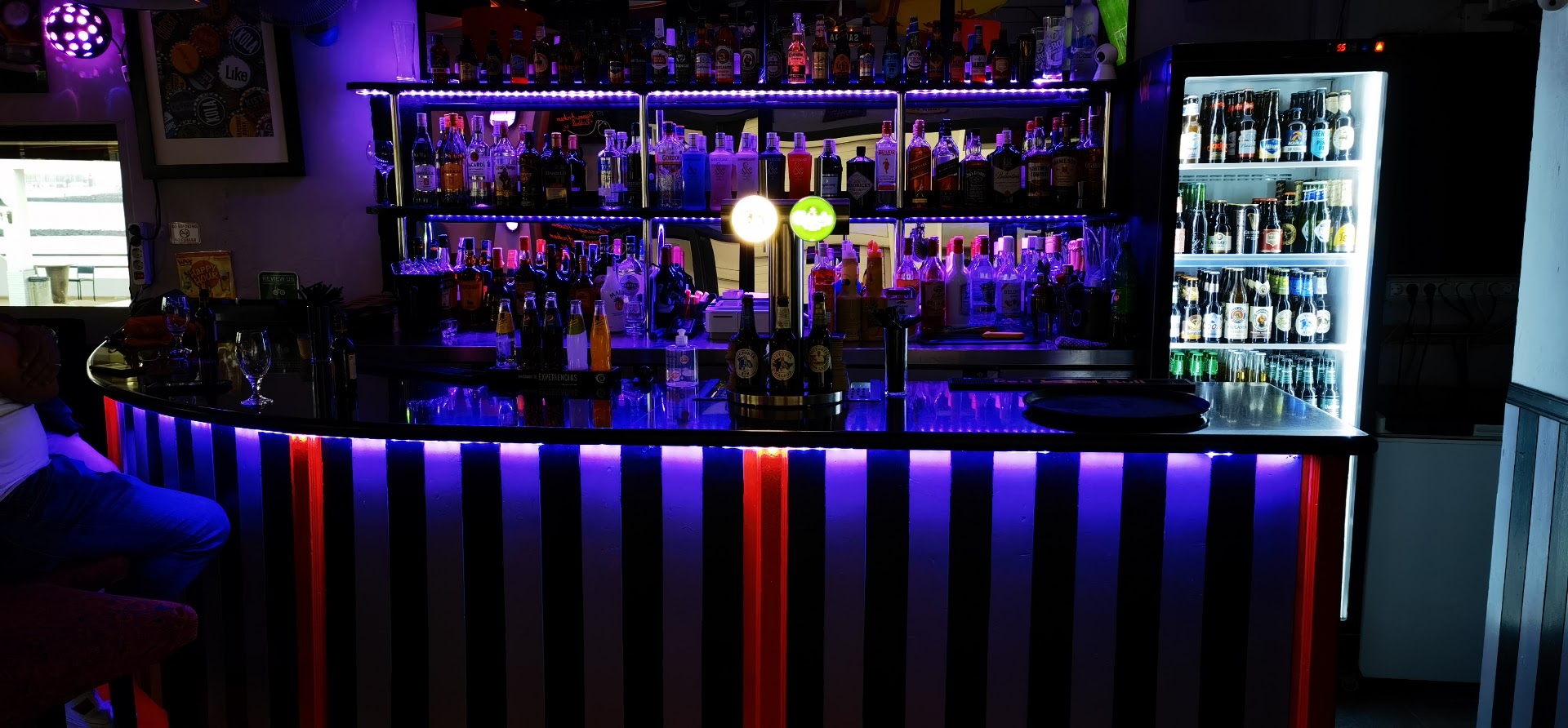 Wax Sports Bar
