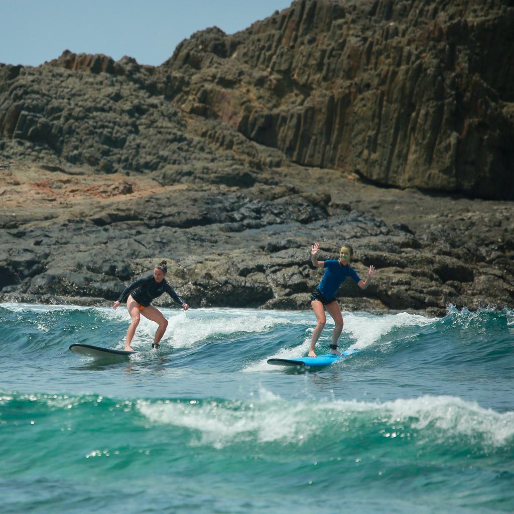 SURF GURU LOMBOK SURFING SCHOOL & SURF GUIDE