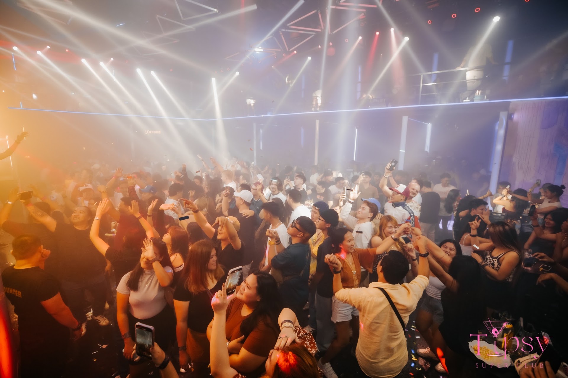 TIPSY SUPER CLUB CEBU