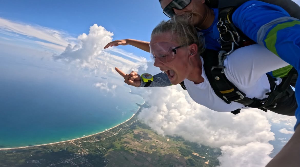Skydive Palawan