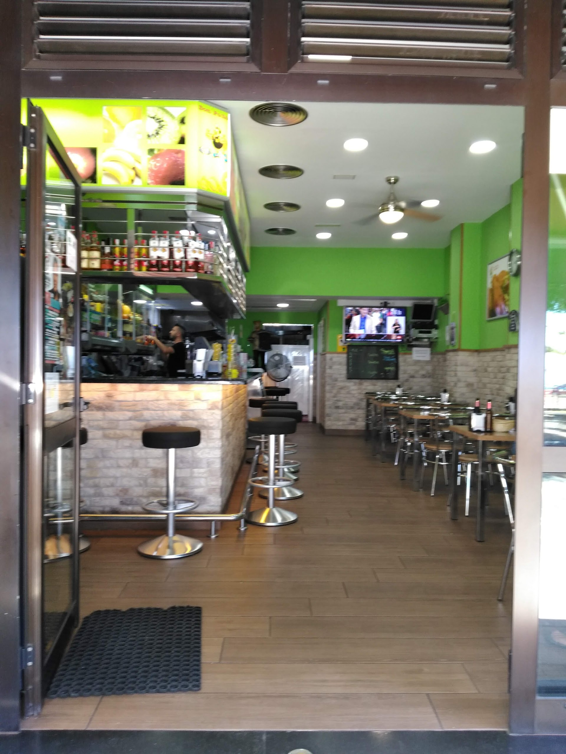 Cafetería Don Pollo