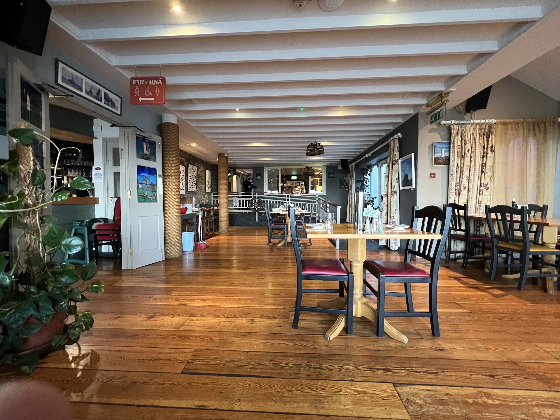 Hotels & Resorts in cape clear island