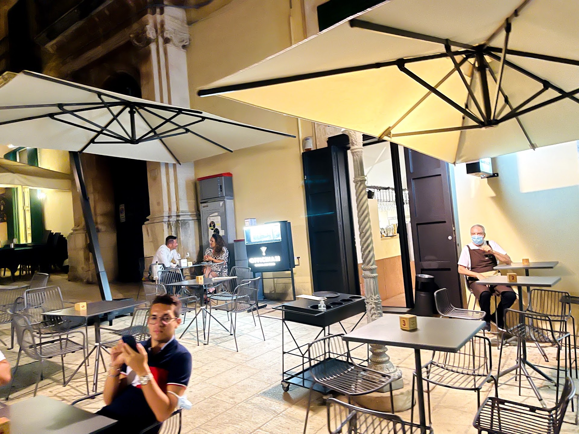 Officina 31 - Spirits and Food