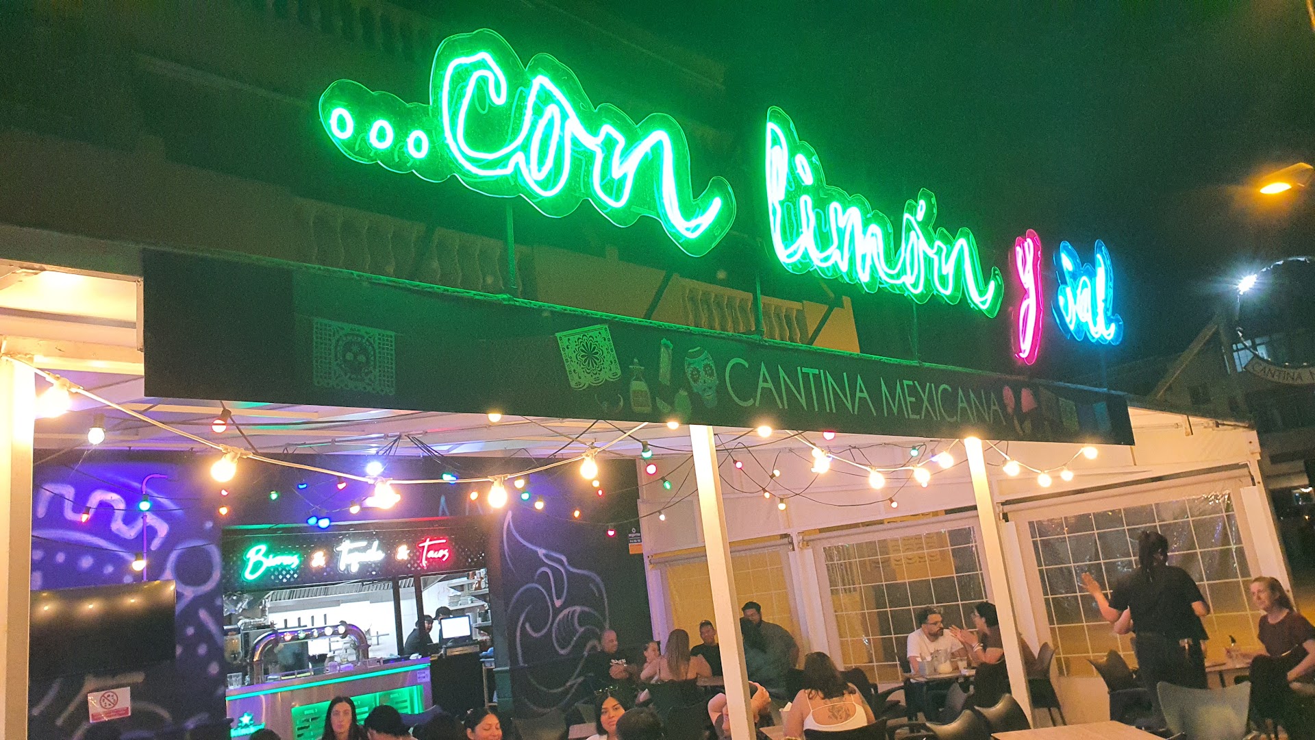 Con Limón y Sal Caletillas