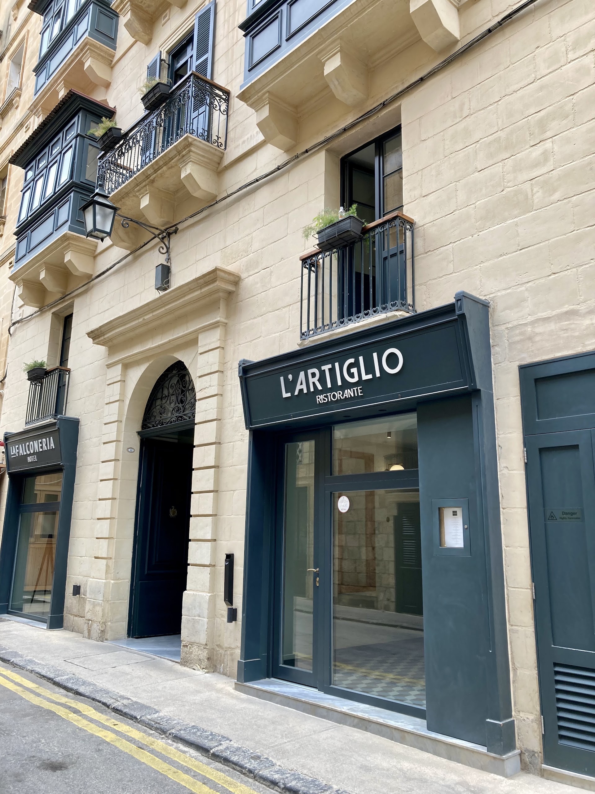 La Falconeria Hotel