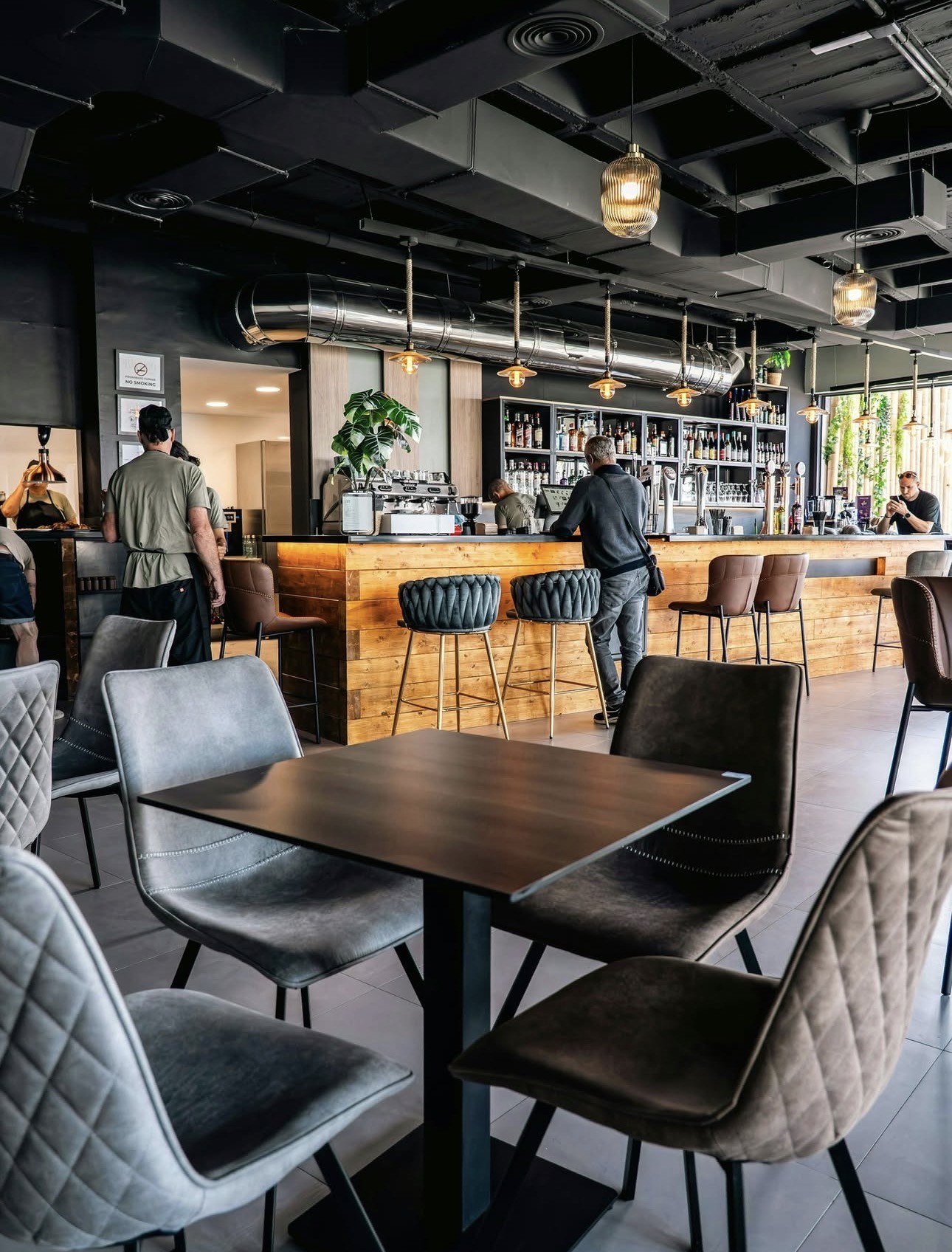Bamboo Bar & Bites