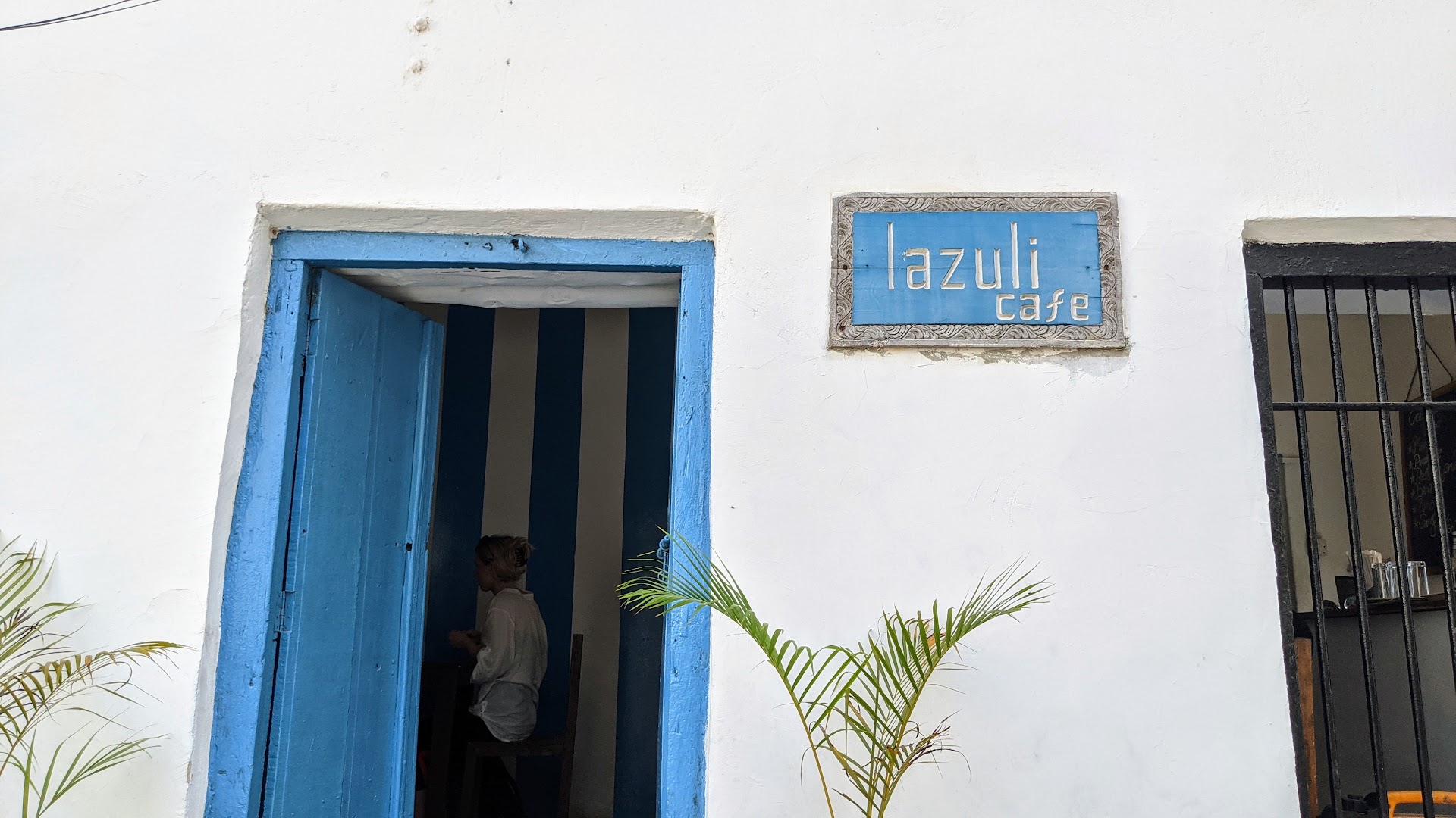 Lazuli Cafe
