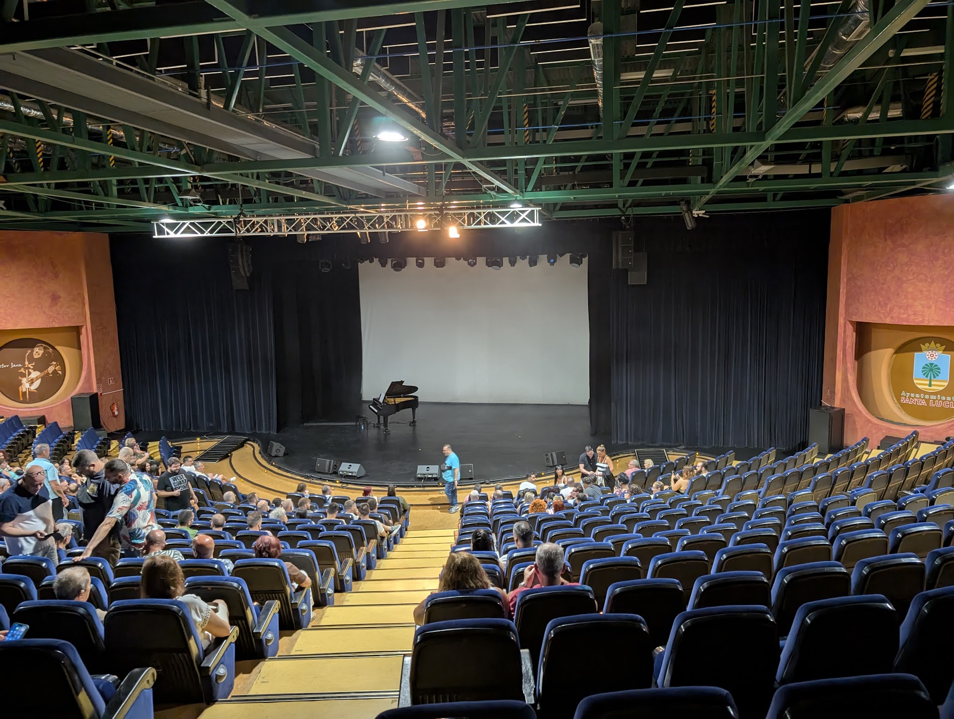 Teatro Víctor Jara