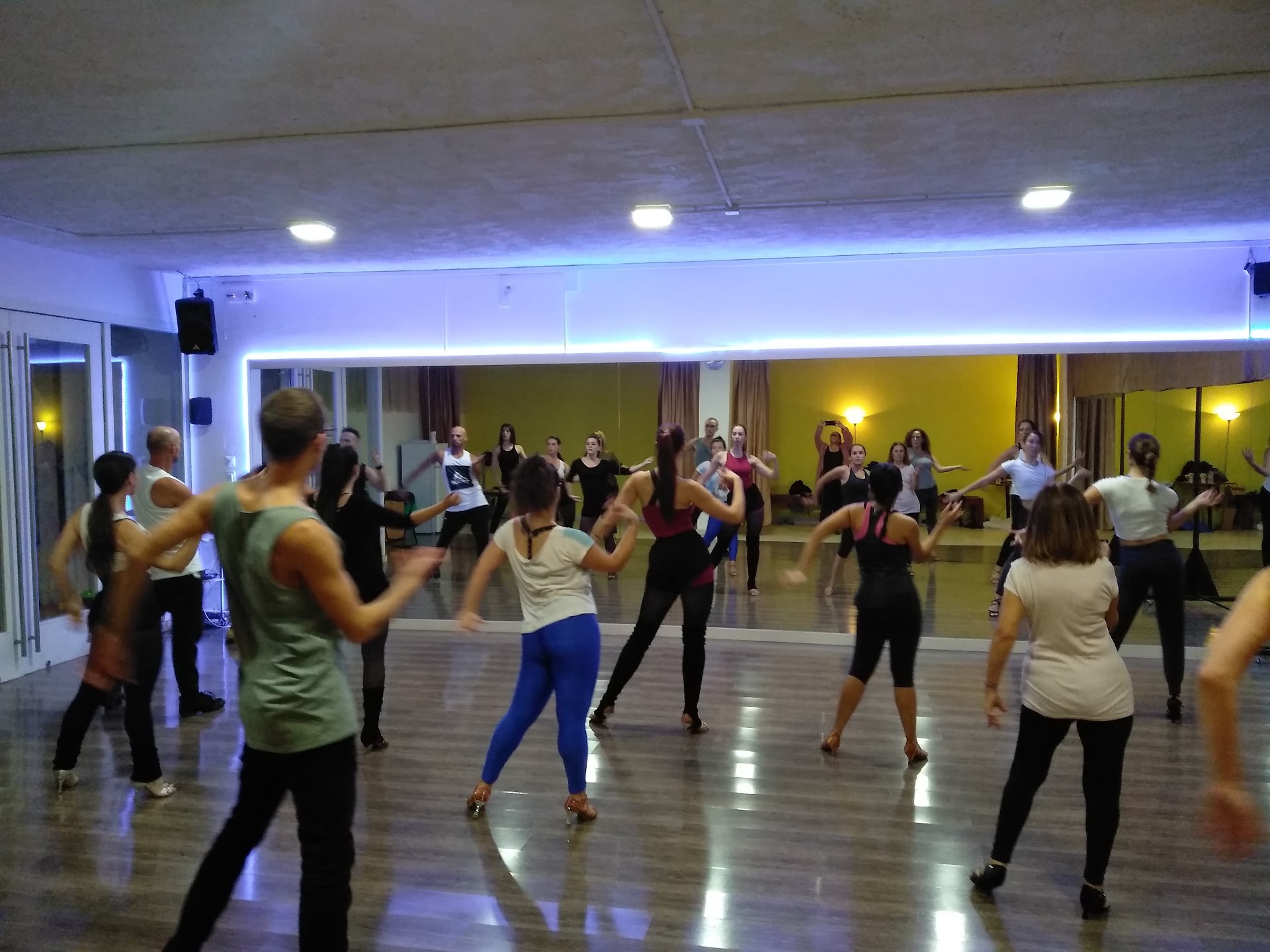 Duende Dance Academy