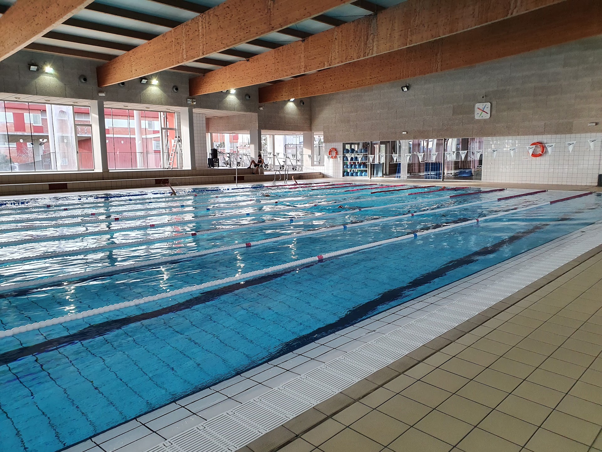 Piscinas Municipales Joan Serra