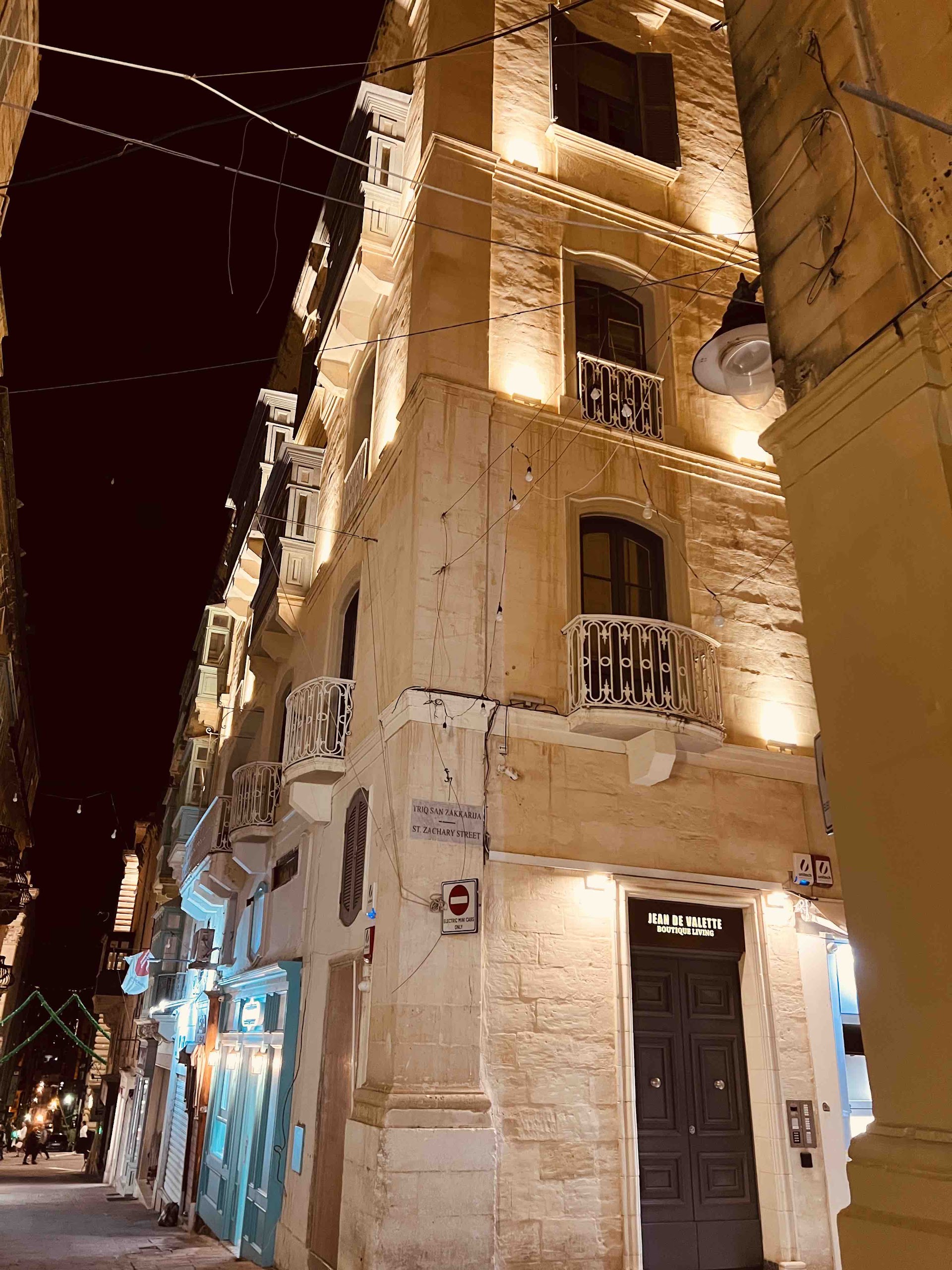 Jean de Valette Boutique Living