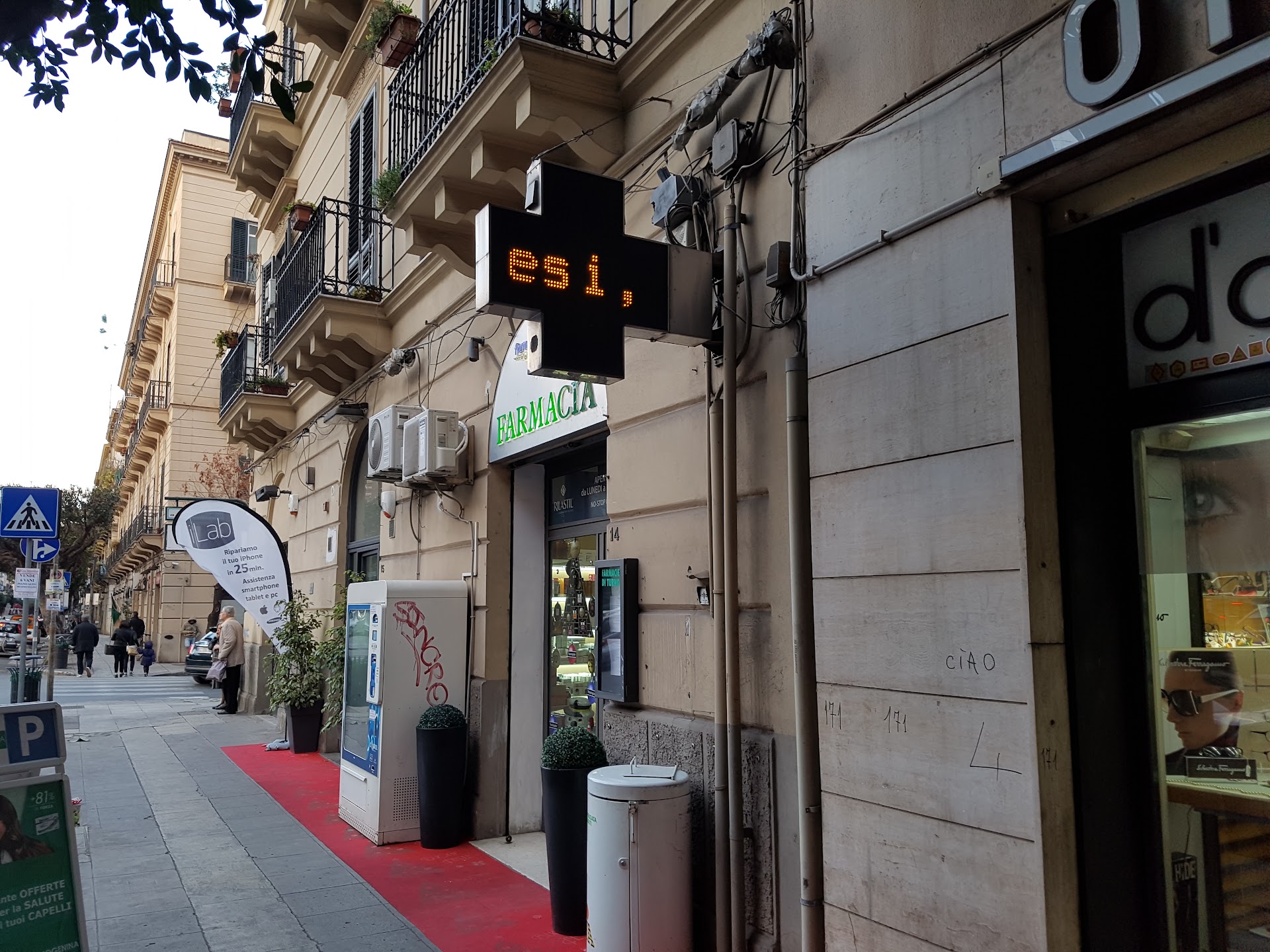 Nuova Farmacia Amendola