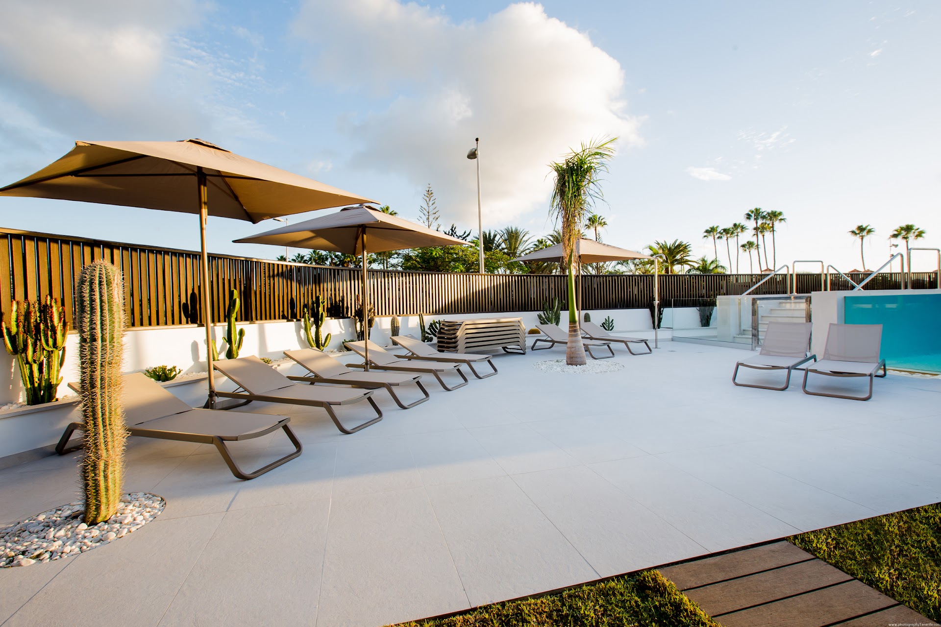 Fahana Men Only Hotel
