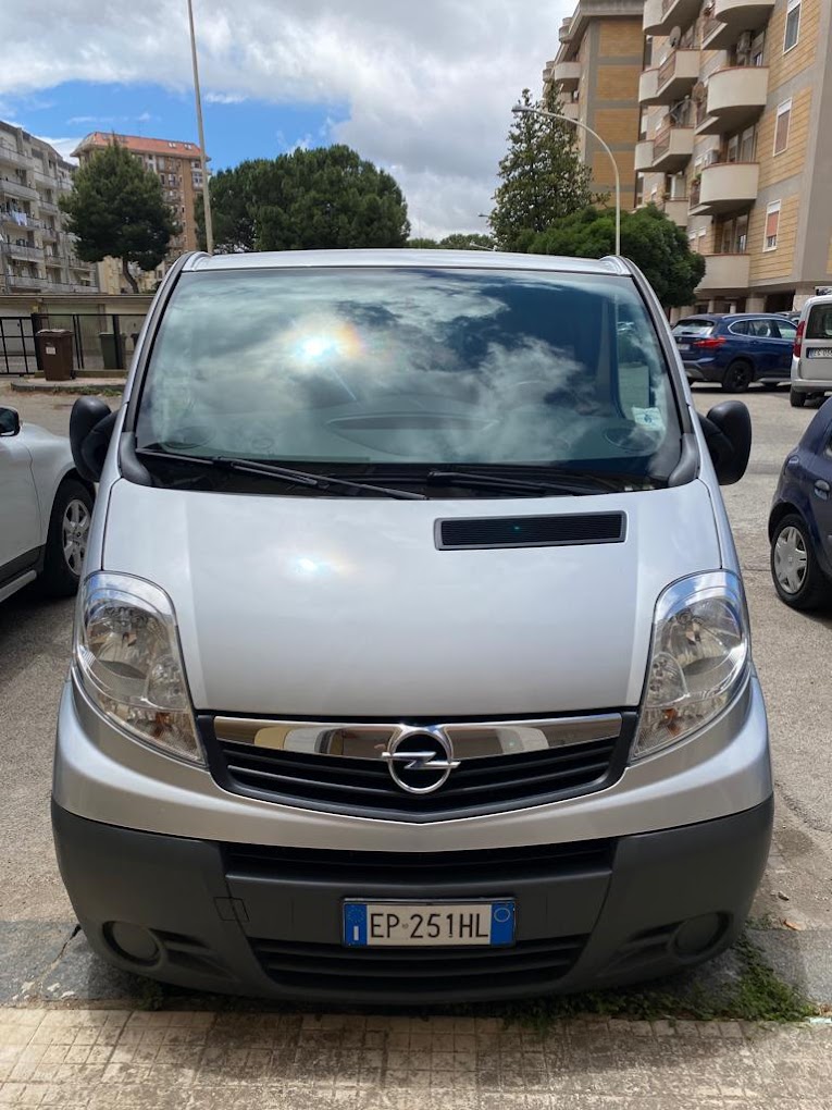 Akra Rent - Noleggio Auto e Pulmini