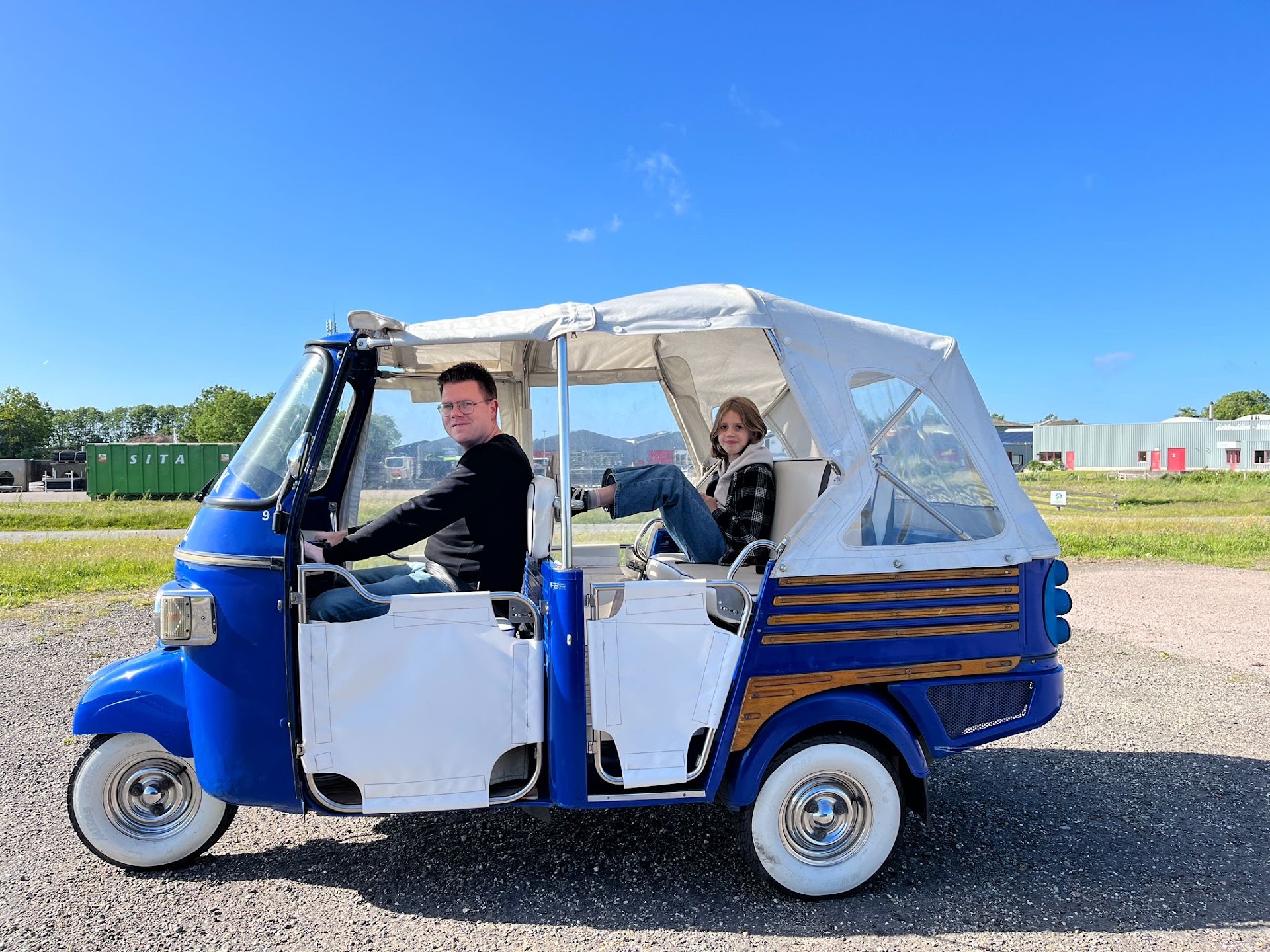 Tuk Tuk Express