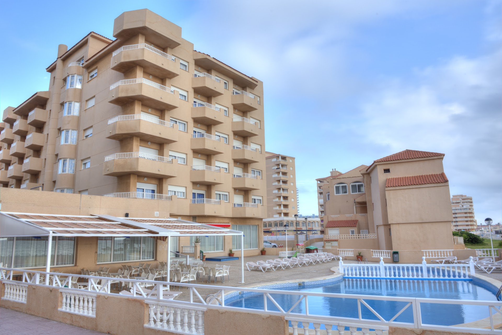 Aparthotel La Mirage