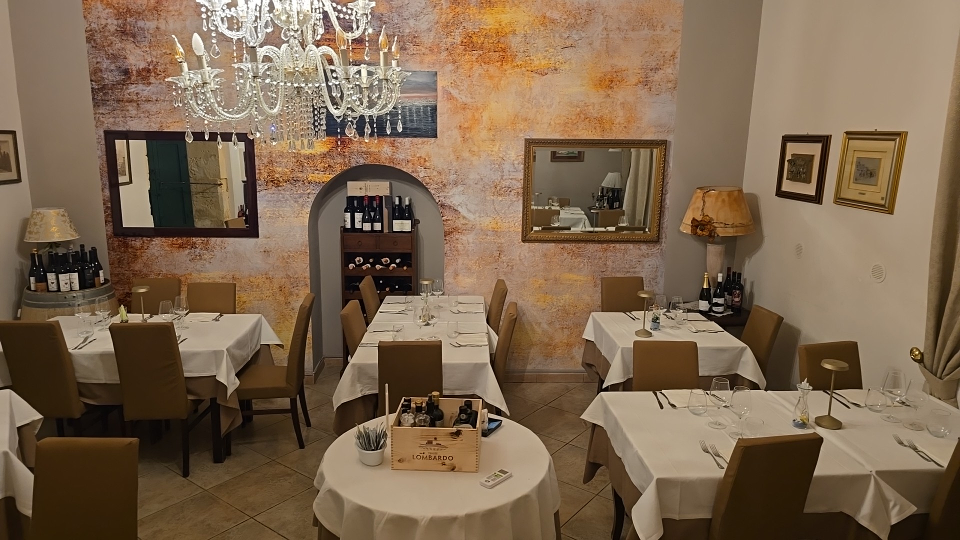 Al Mazarì Restaurant