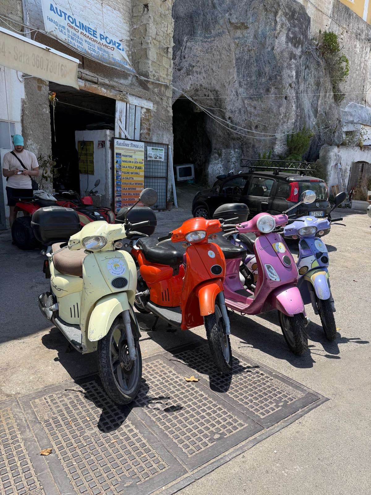 Noleggio auto e ciclomotori Giulio il Pescatore