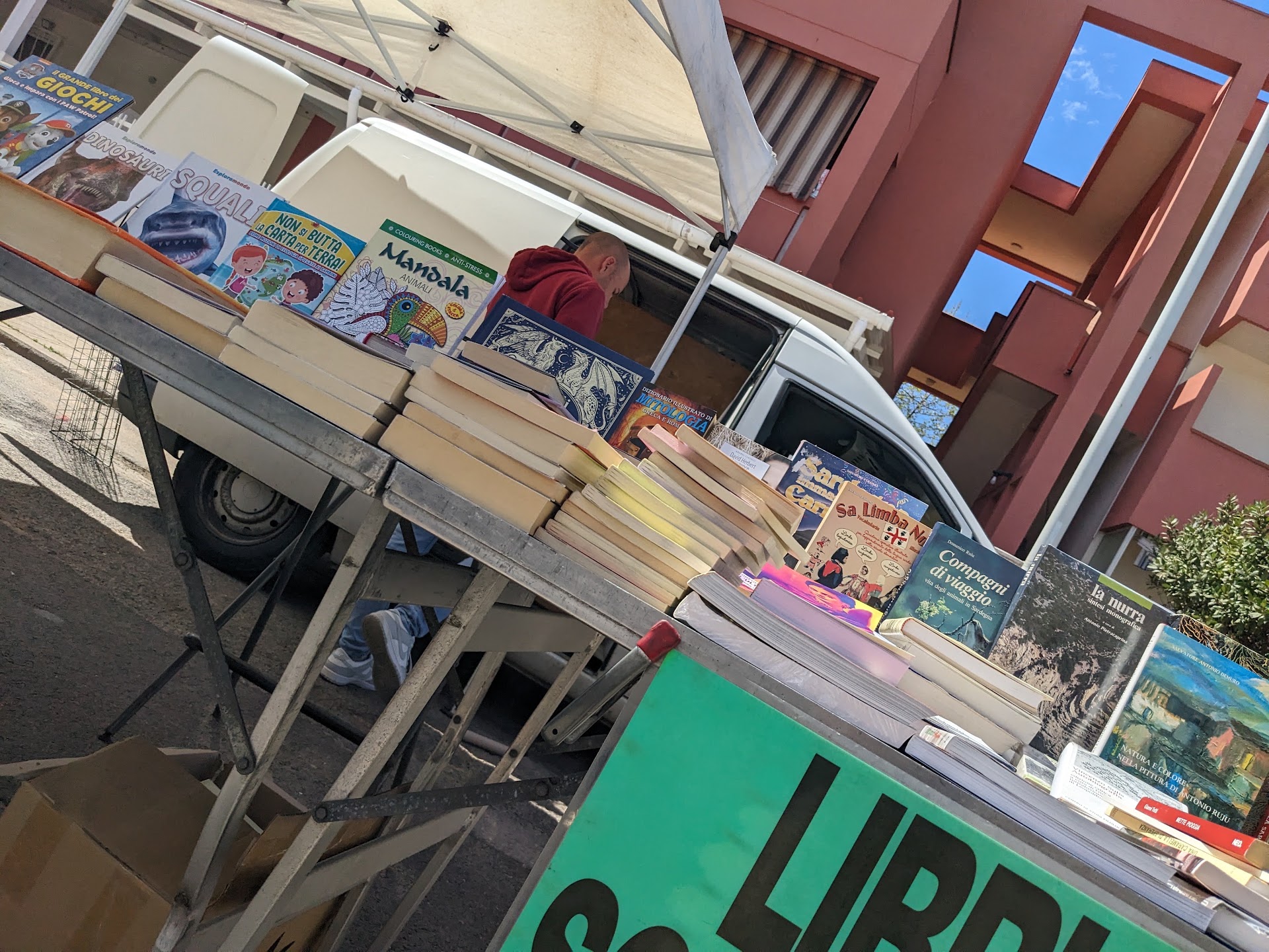 Street Market on Wednesdays