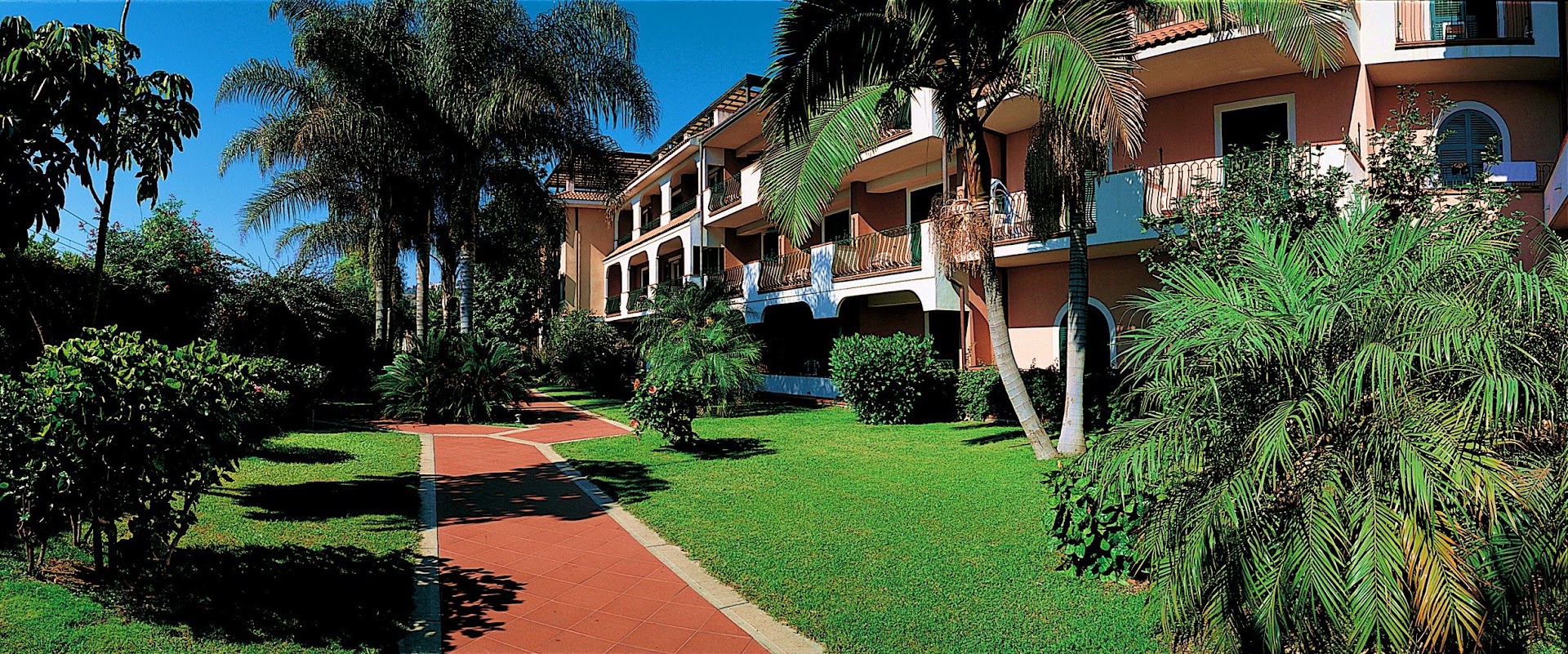 Hotel Caparena