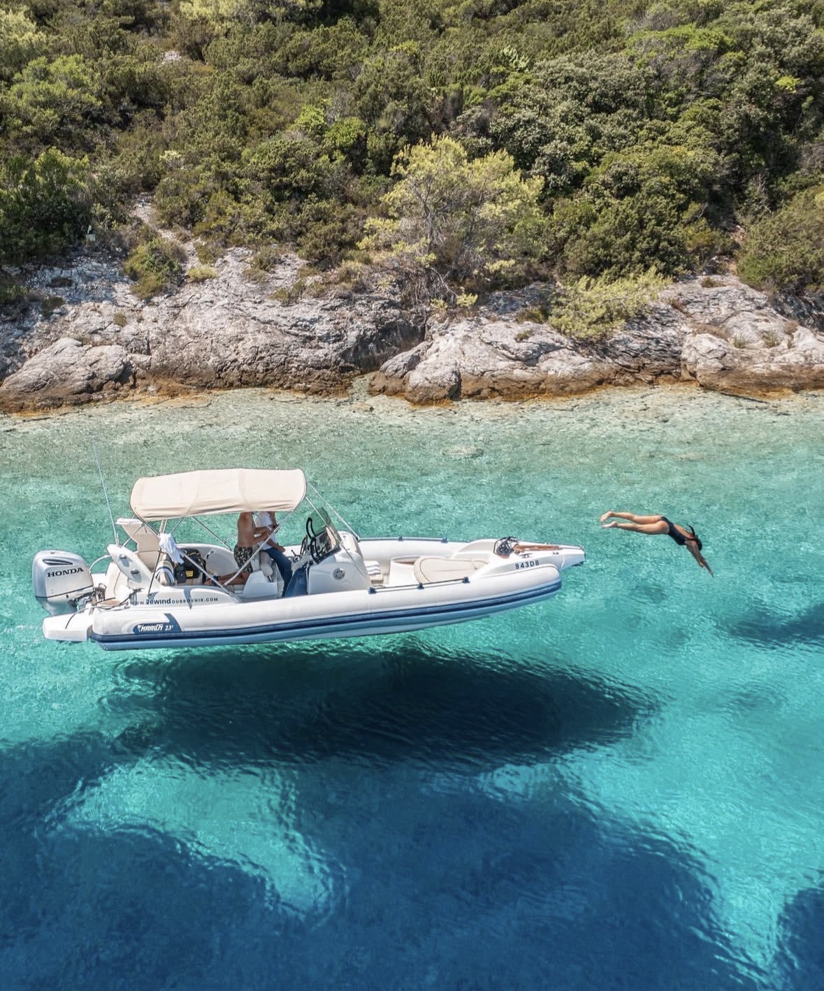 SardaBlue Boat Rental