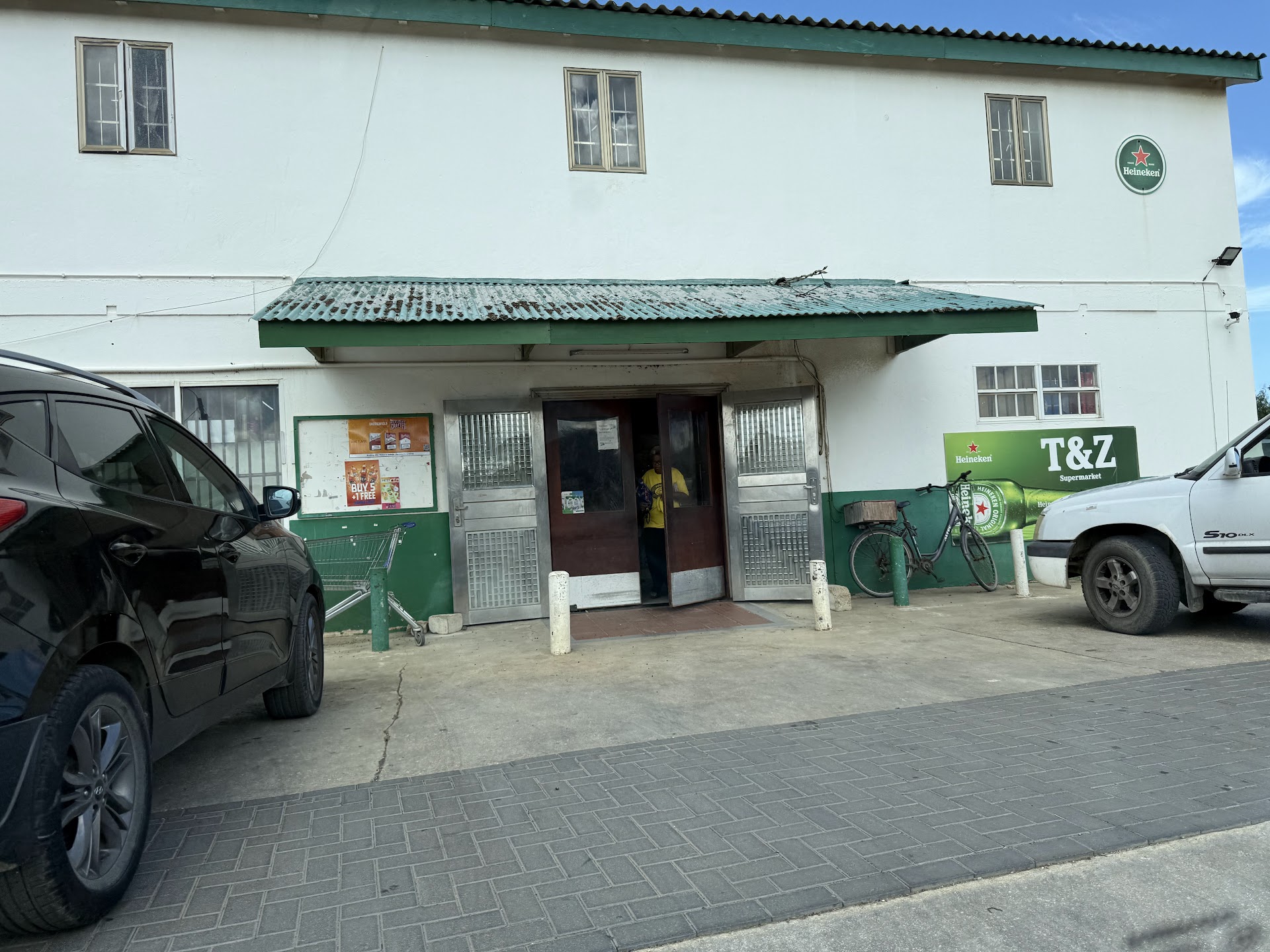 Rincon Supermarket