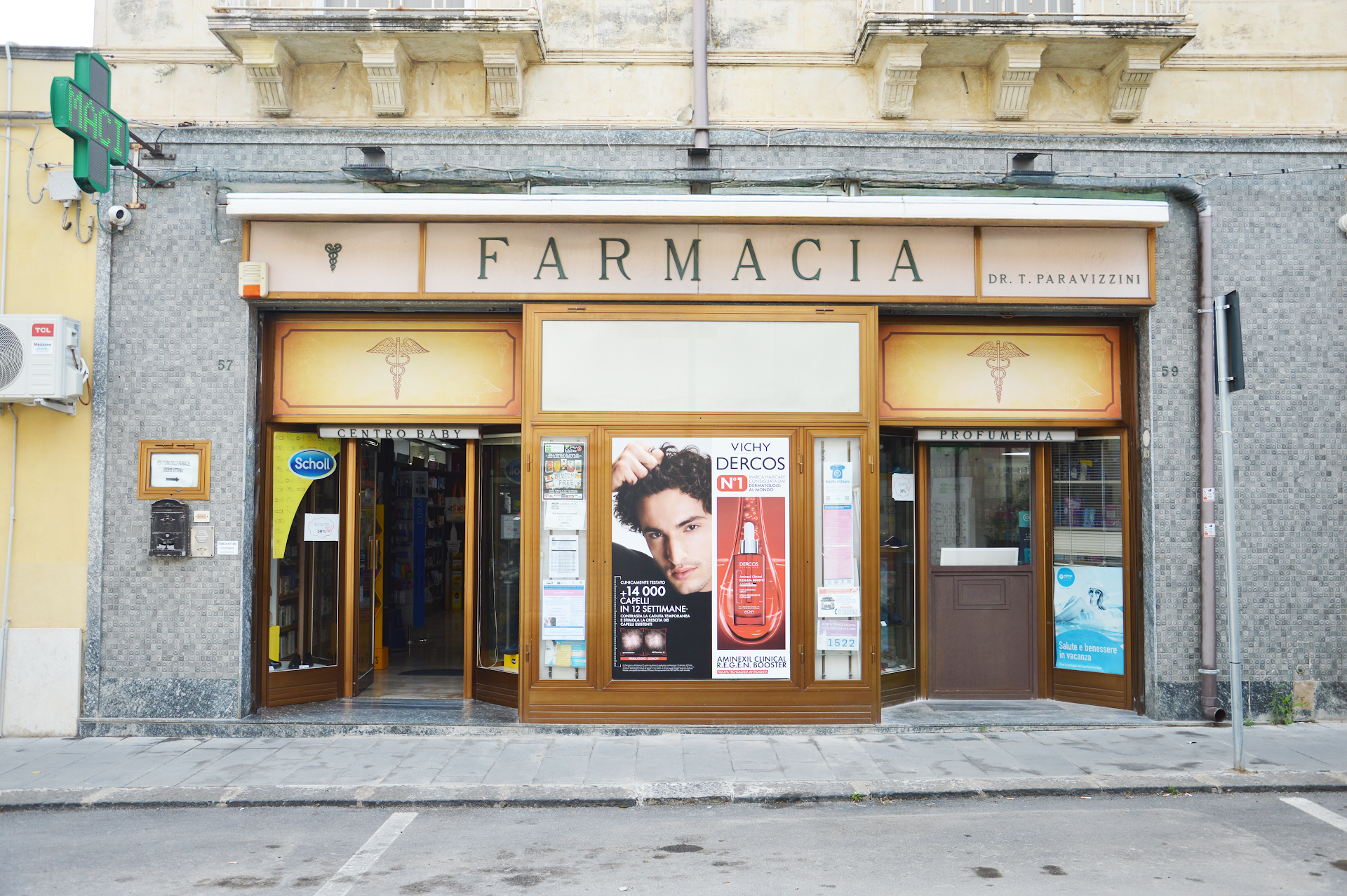 Pharmacy Paravizzini Dr. Di Carlo & Sebastiano Snc
