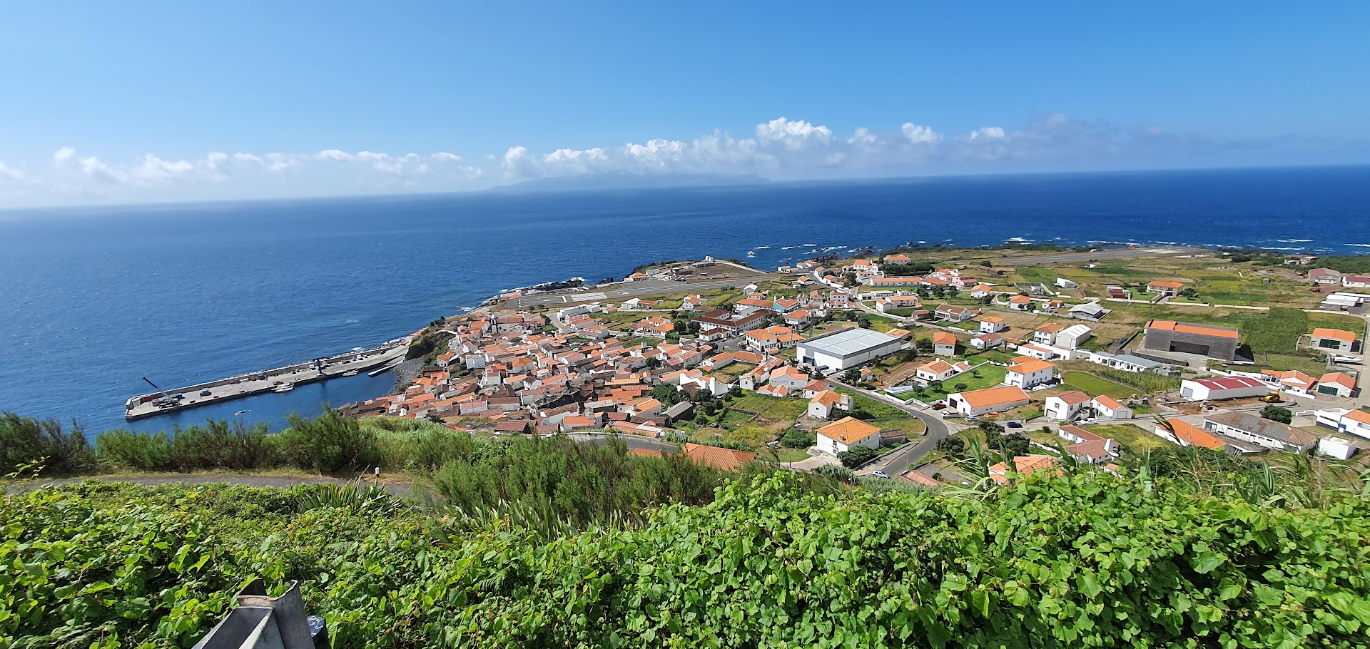 Vila do Corvo