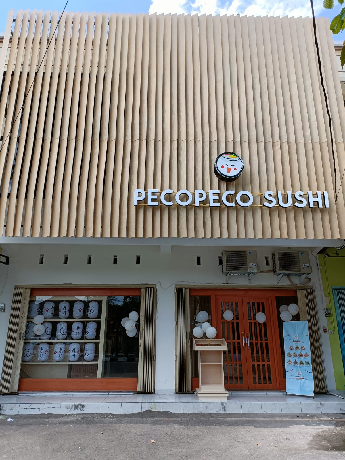 Peco Peco Sushi Mataram