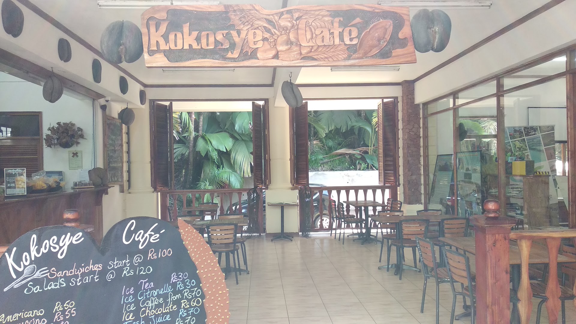 Kokosye Café