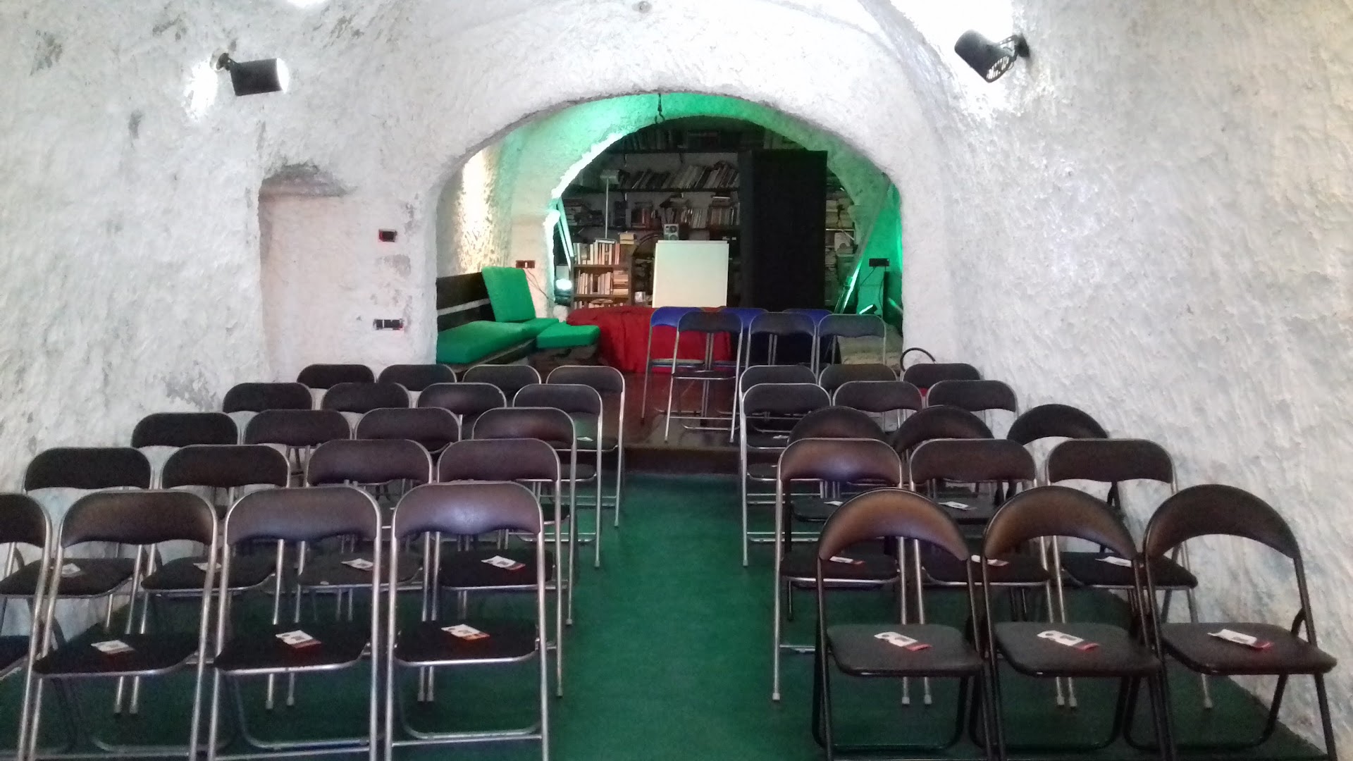 Artisti Fuori Posto