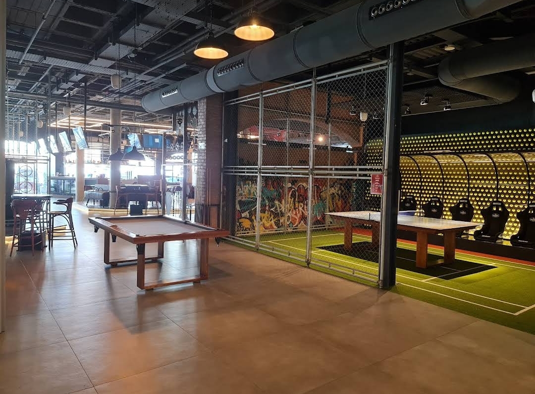 The Harrow Maspalomas sport bar - Holiday World