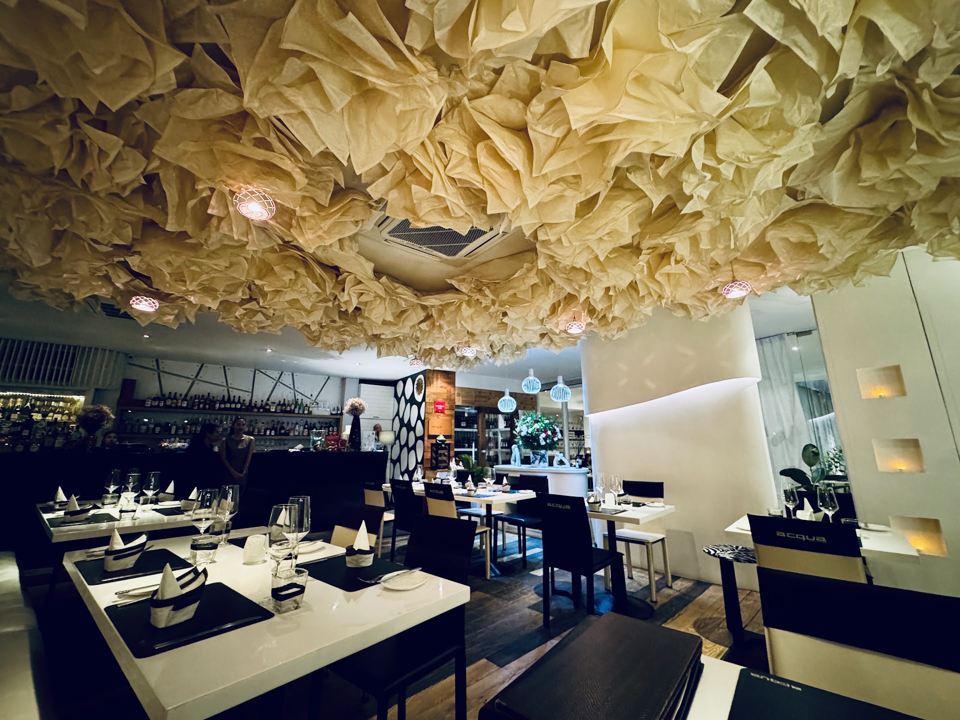 Acqua Restaurant