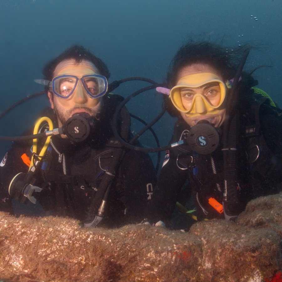 Davy Jones Diving PADI 5 Star Dive Centre