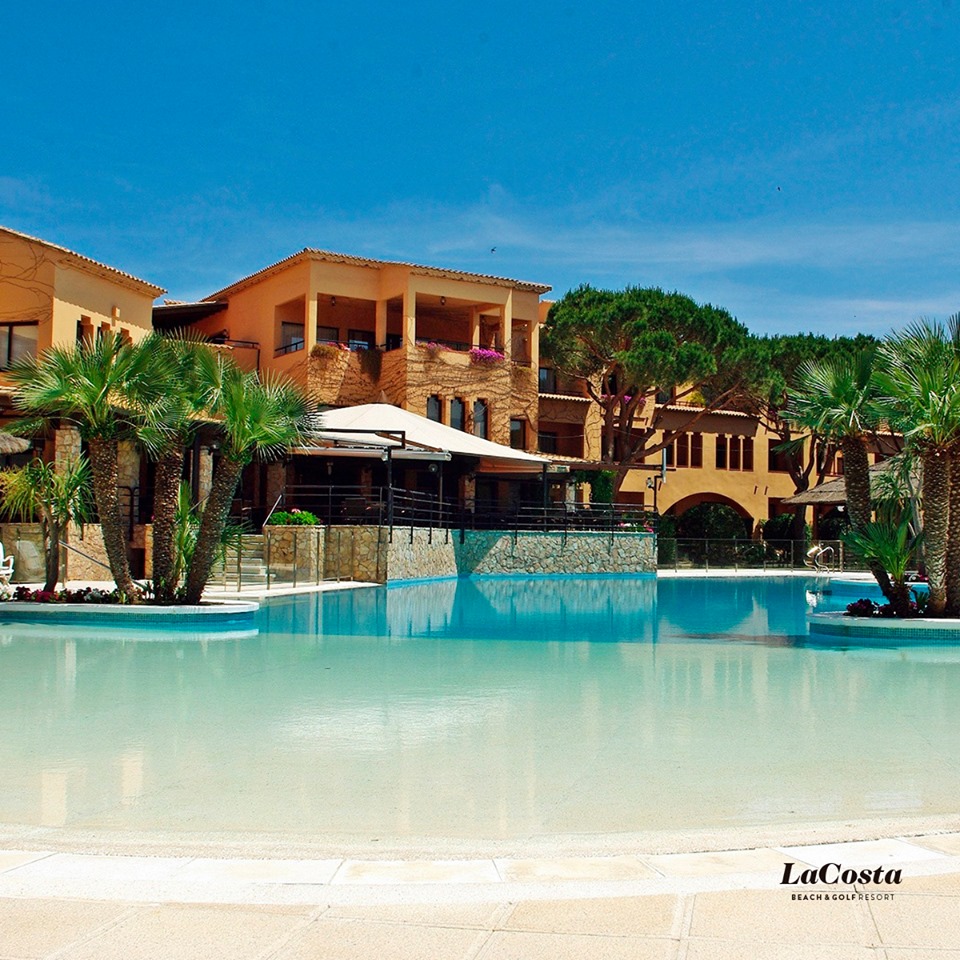La Costa Beach & Golf Resort