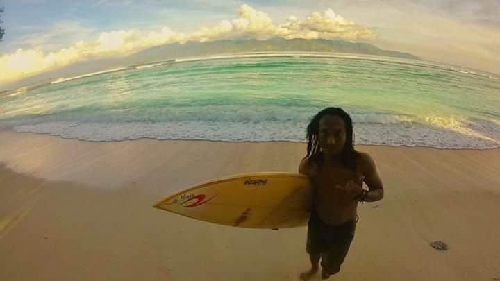 Surfing Gili Lombok Lesson and Tour