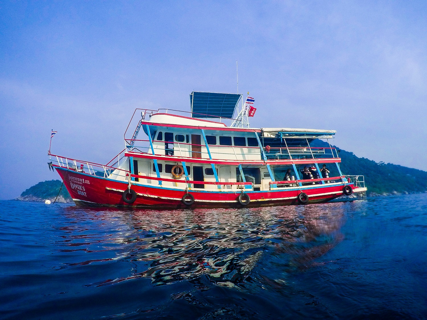 Yacht Charter in Sairee Beach