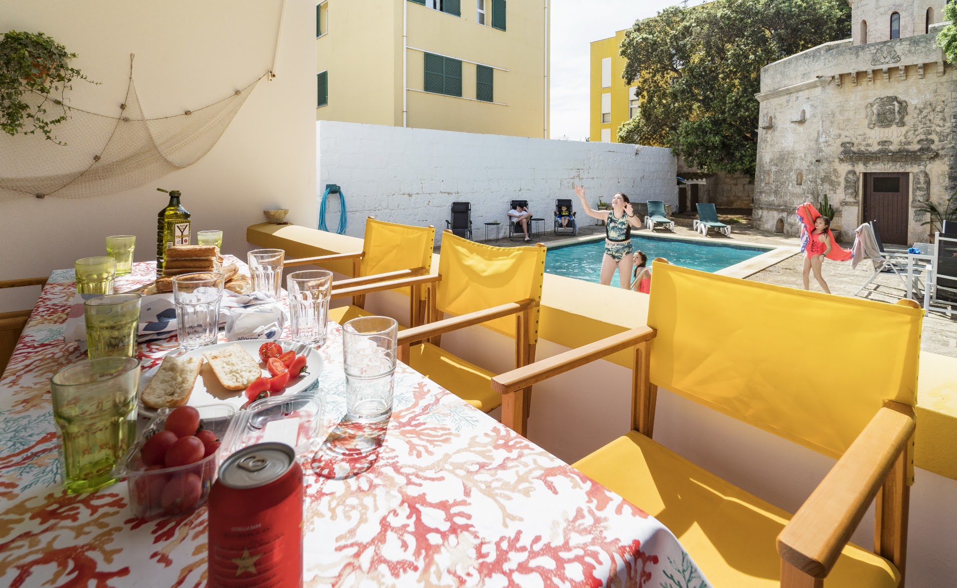 Posidonia Surf and Stay