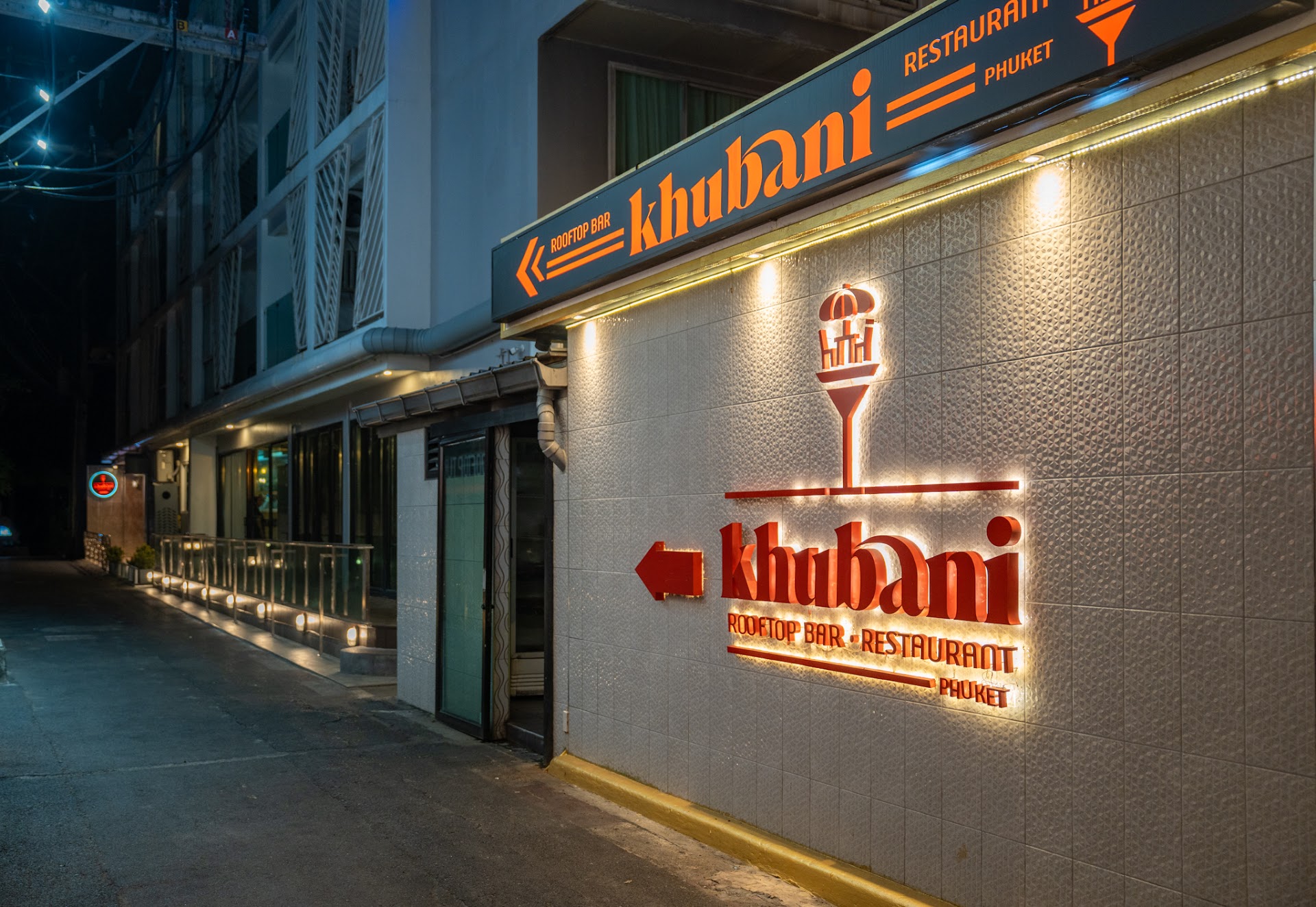 Khubani Rooftop Bar and Restaurant خوباني